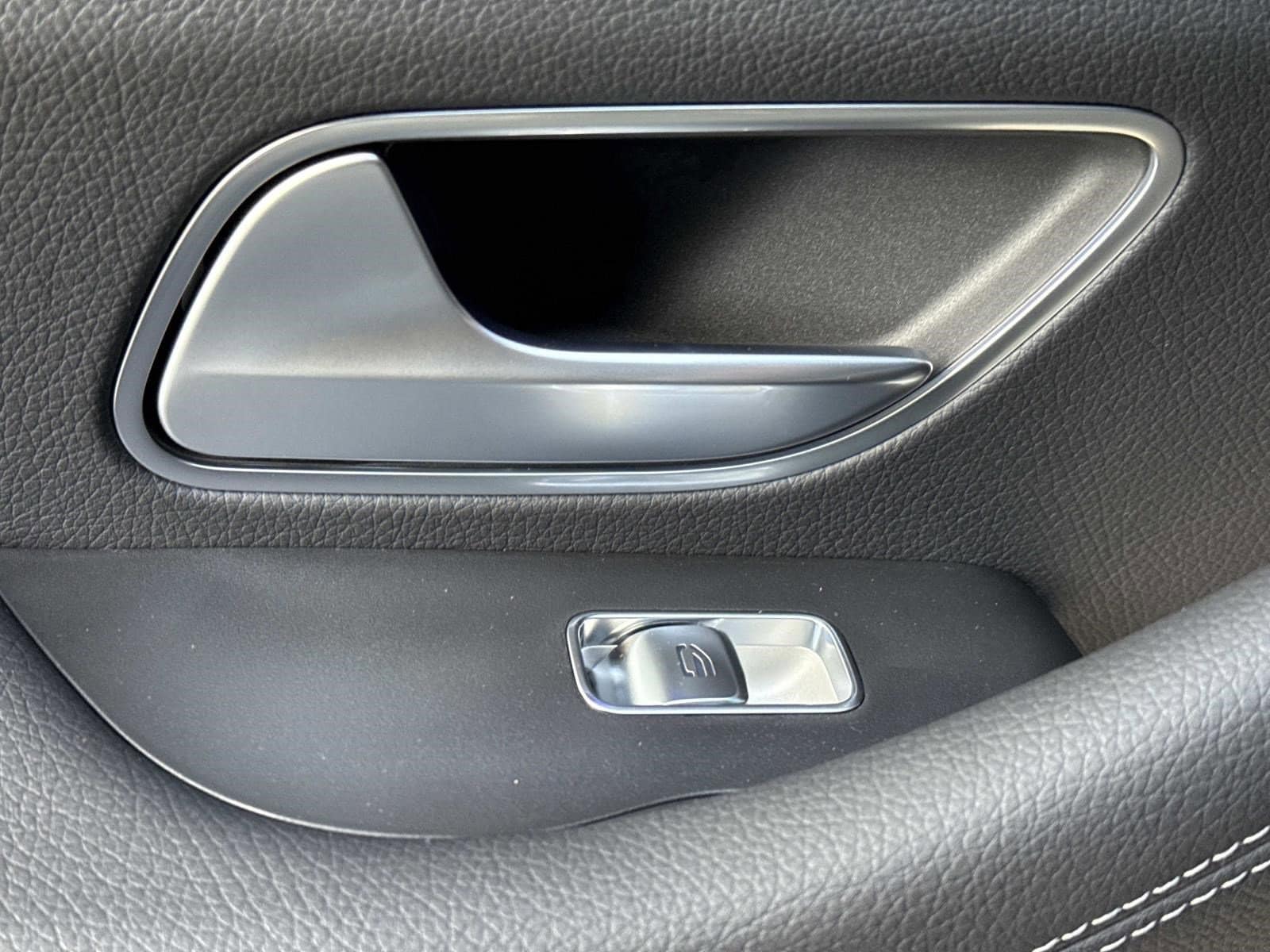 2026 MERCEDES-BENZ GLE-CLASS - Image 17