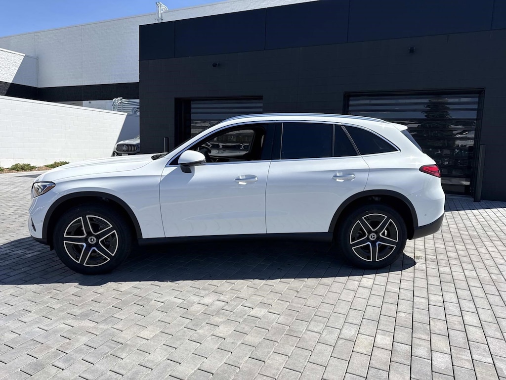 New 2026 Mercedes-Benz GLC 300 4MATIC SUV