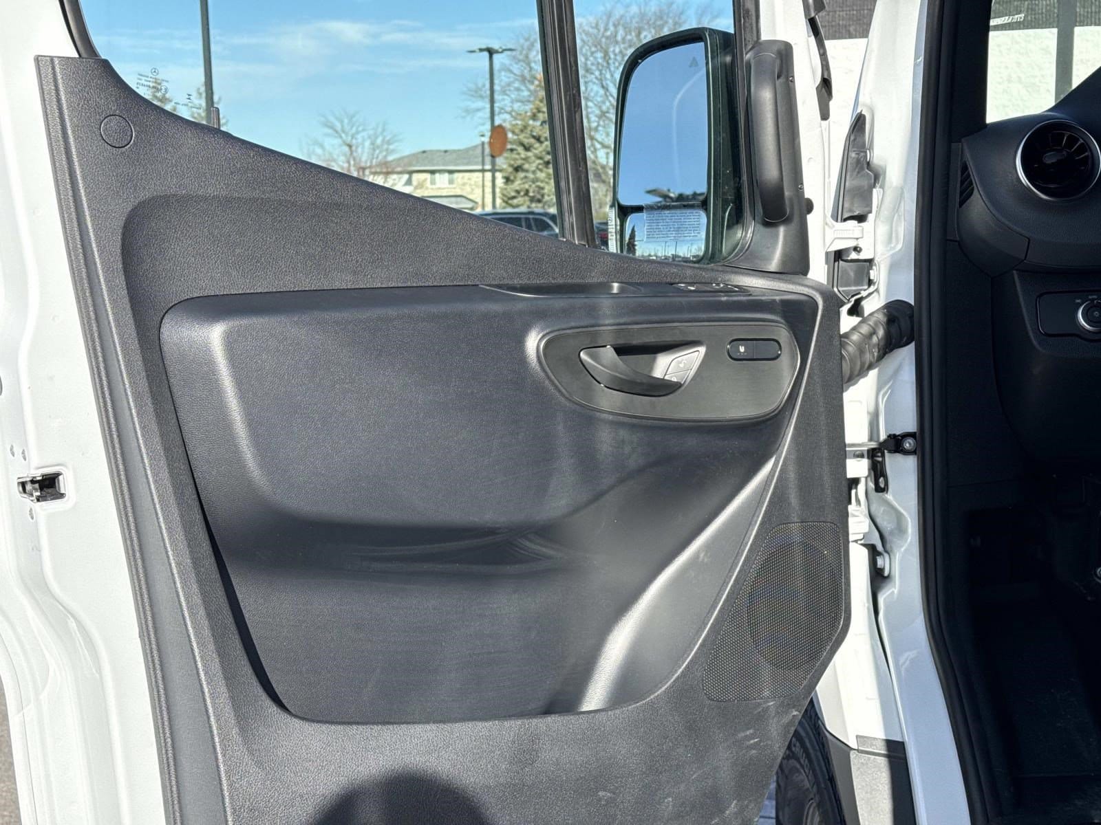 2025 MERCEDES-BENZ SPRINTER - Image 14