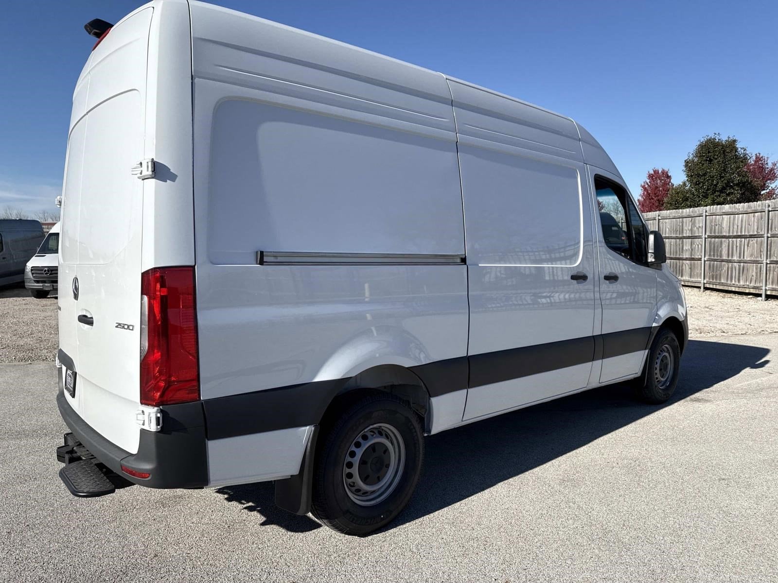 2026 MERCEDES-BENZ SPRINTER - Image 9