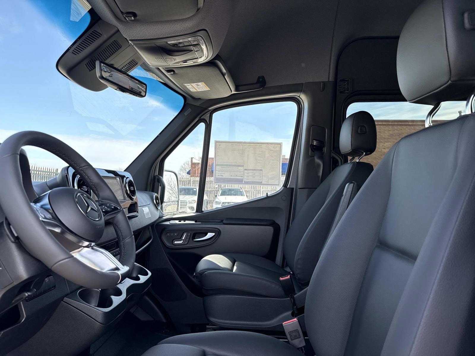 2026 MERCEDES-BENZ SPRINTER - Image 19