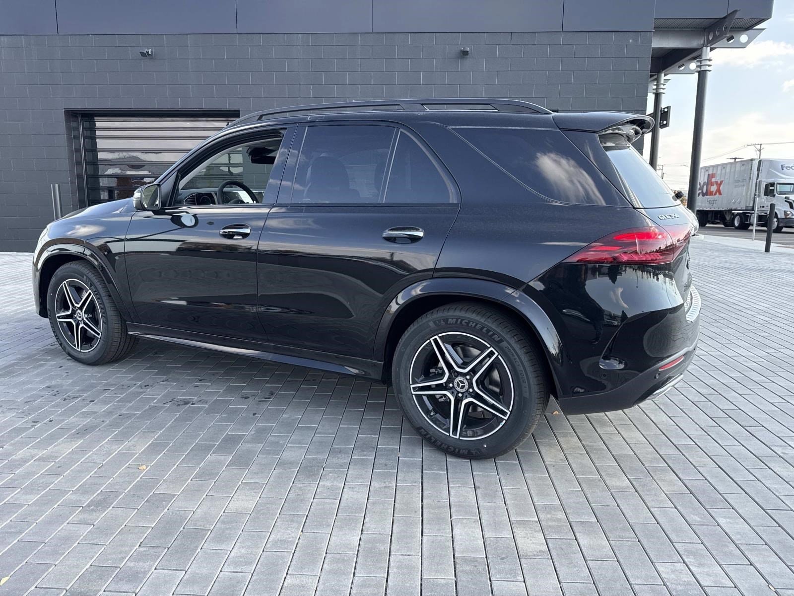 2026 MERCEDES-BENZ GLE-CLASS - Image 8