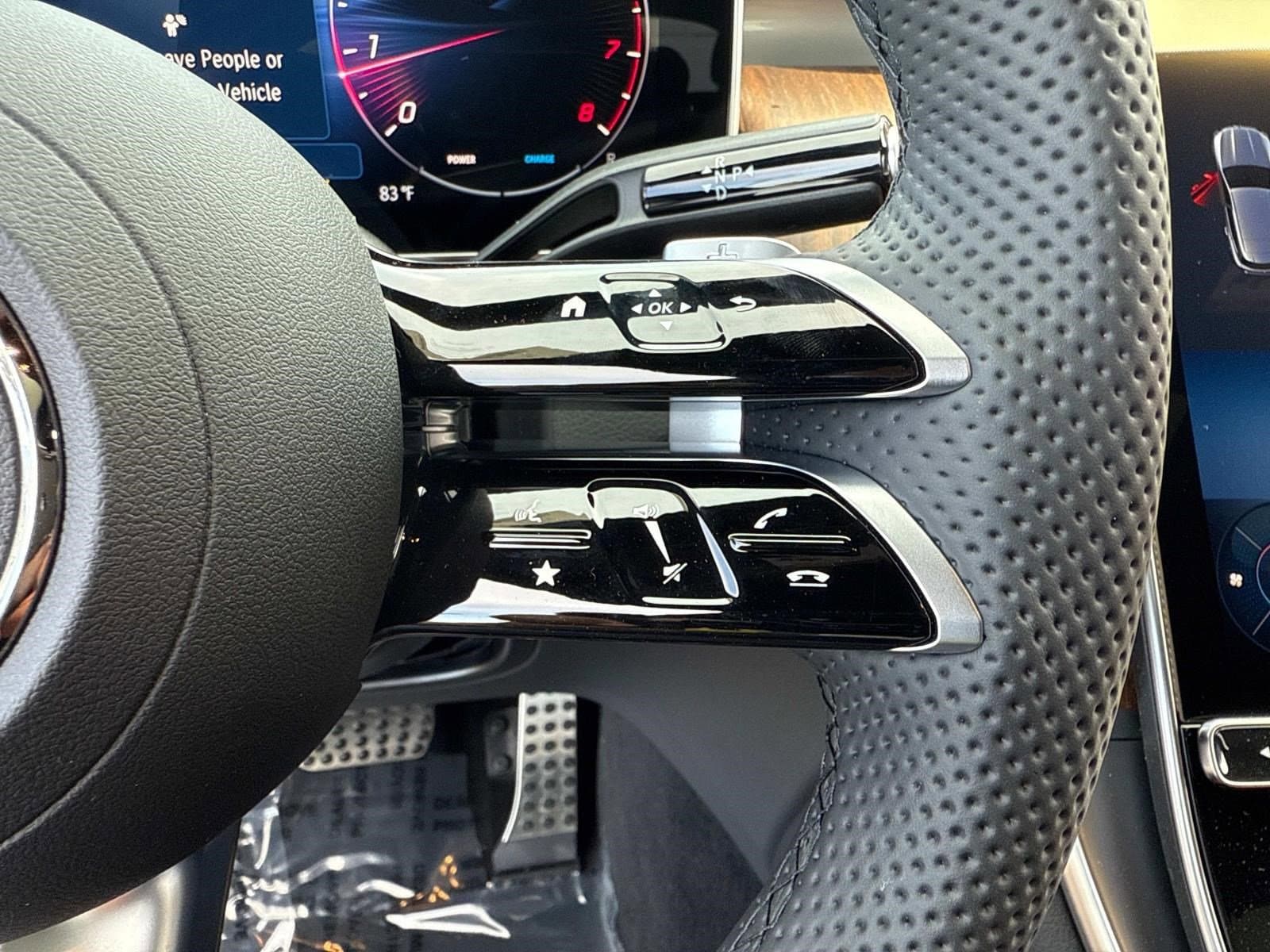 2025 MERCEDES-BENZ GLC-CLASS - Image 39