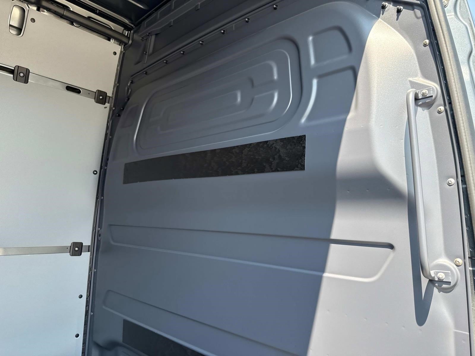 2025 MERCEDES-BENZ SPRINTER - Image 8