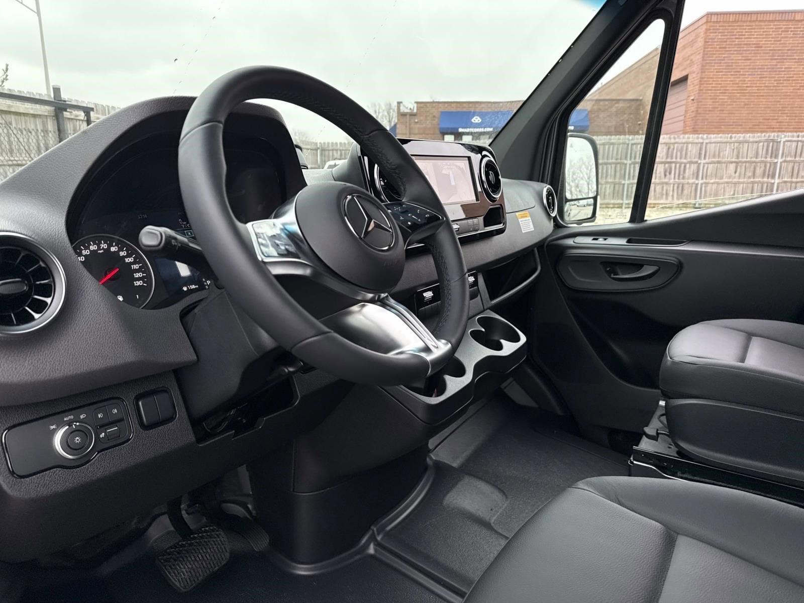 2026 MERCEDES-BENZ SPRINTER - Image 23