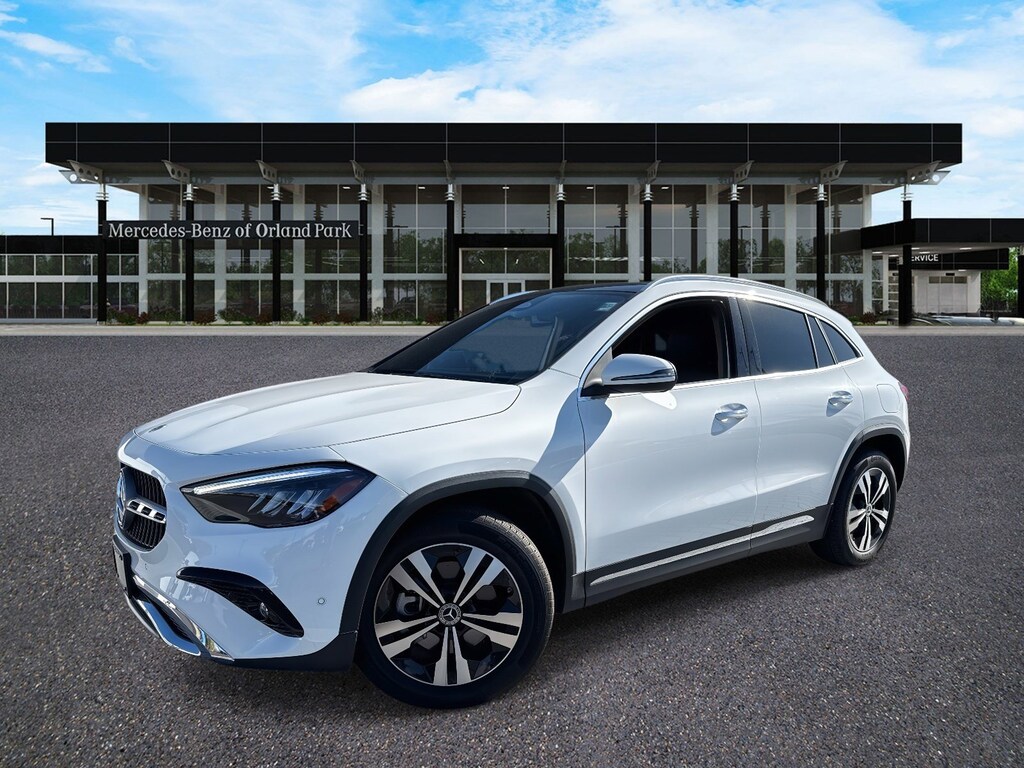 New 2025 Mercedes-Benz GLA 4MATIC SUV
