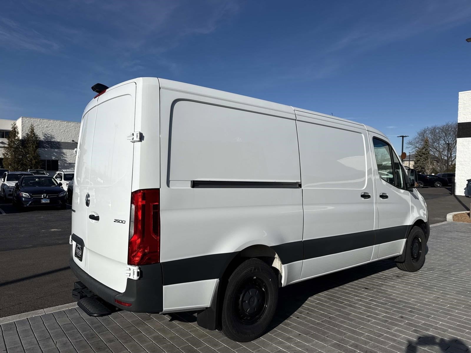 2026 MERCEDES-BENZ SPRINTER - Image 9