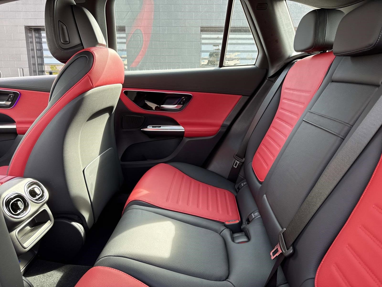 2025 MERCEDES-BENZ GLC-CLASS - Image 19