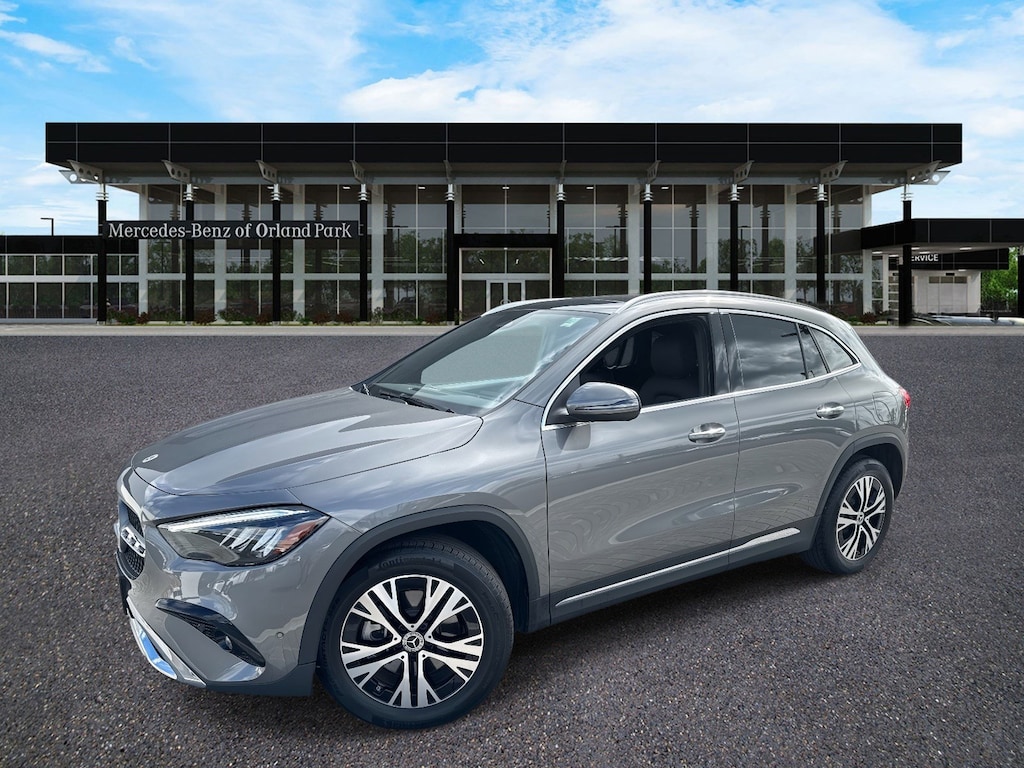New 2025 Mercedes-Benz GLA 4MATIC SUV