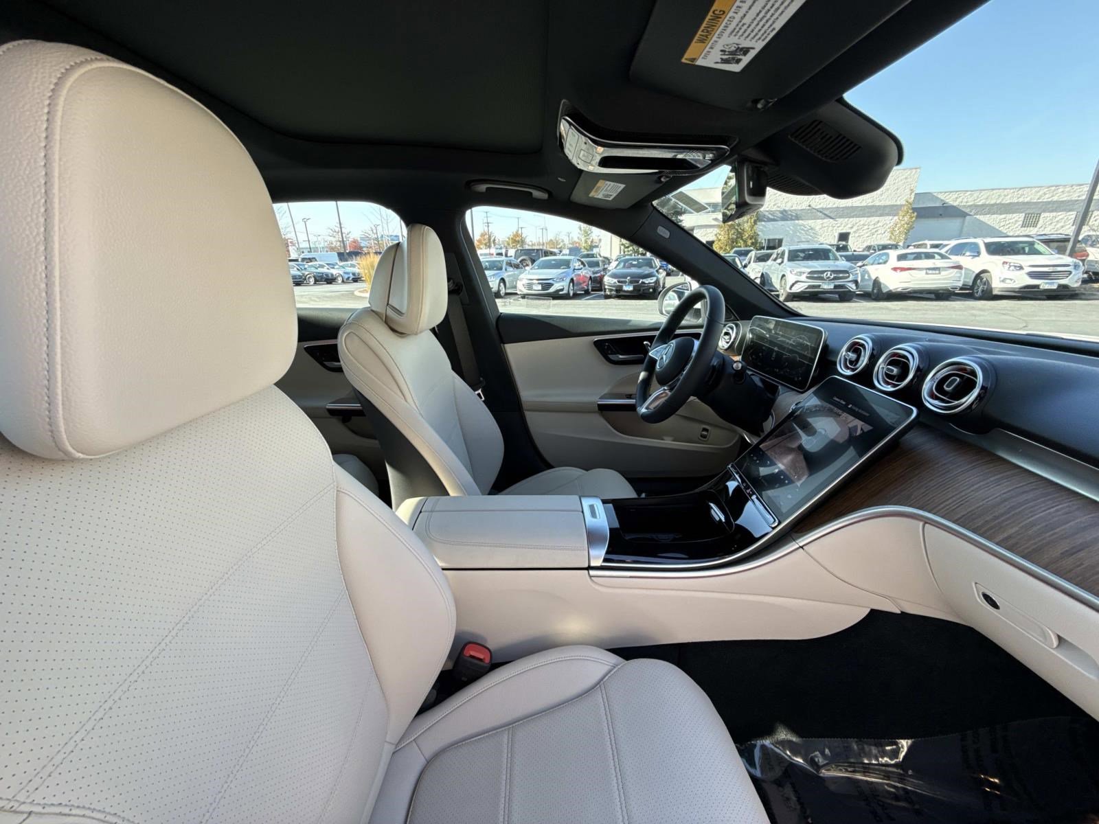 2023 Mercedes Benz C 300 4MATIC photo 4