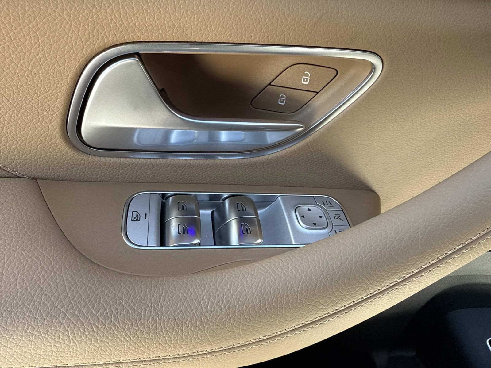 2026 MERCEDES-BENZ GLS-CLASS - Image 27