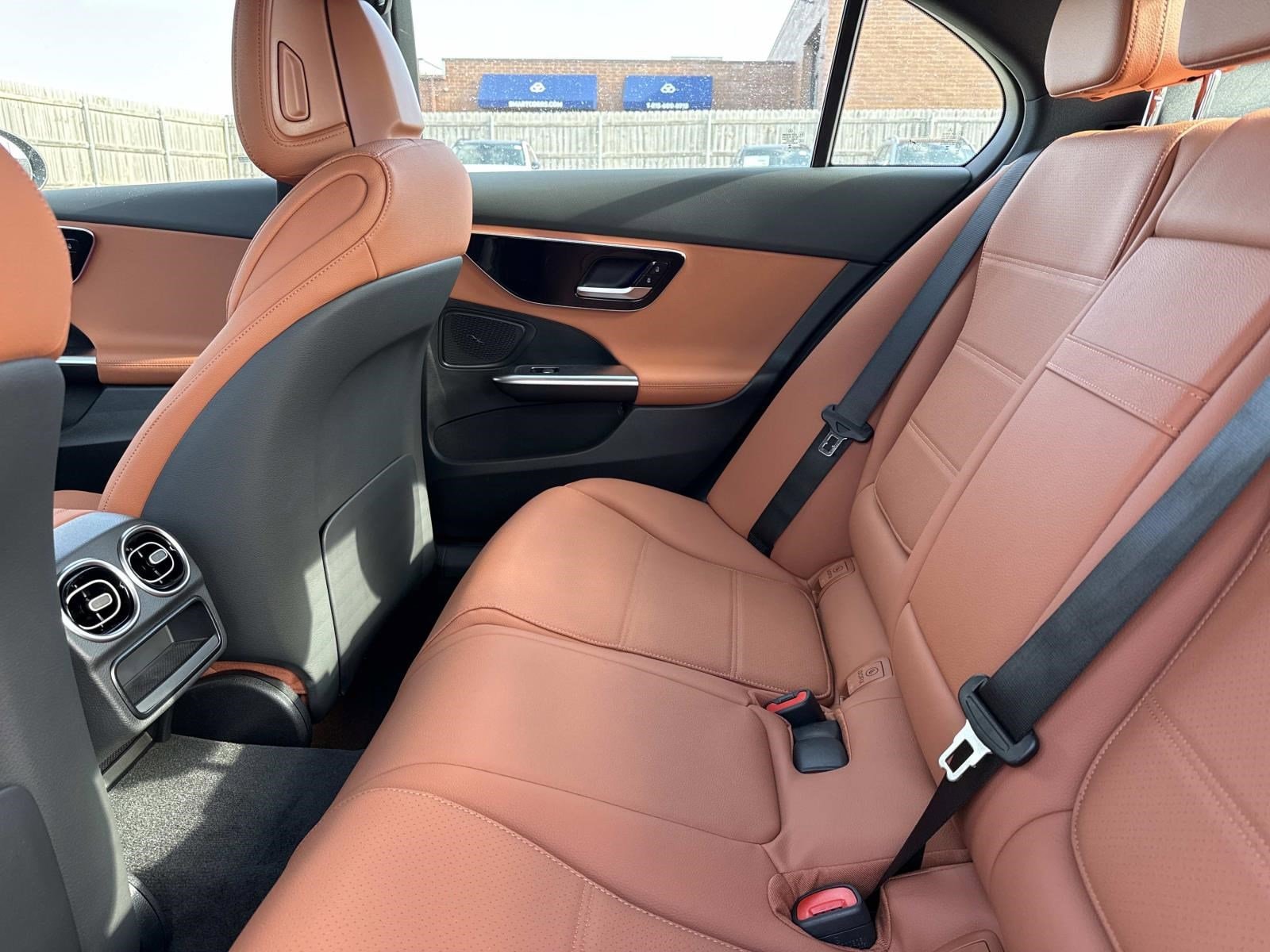 2026 MERCEDES-BENZ C-CLASS - Image 17