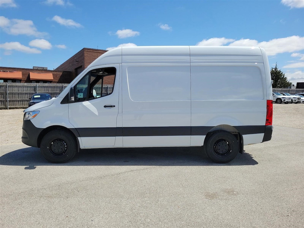 New 2025 Mercedes-Benz Sprinter Cargo Van Standard Roof 4-Cyl Diesel HO Van Cargo Van