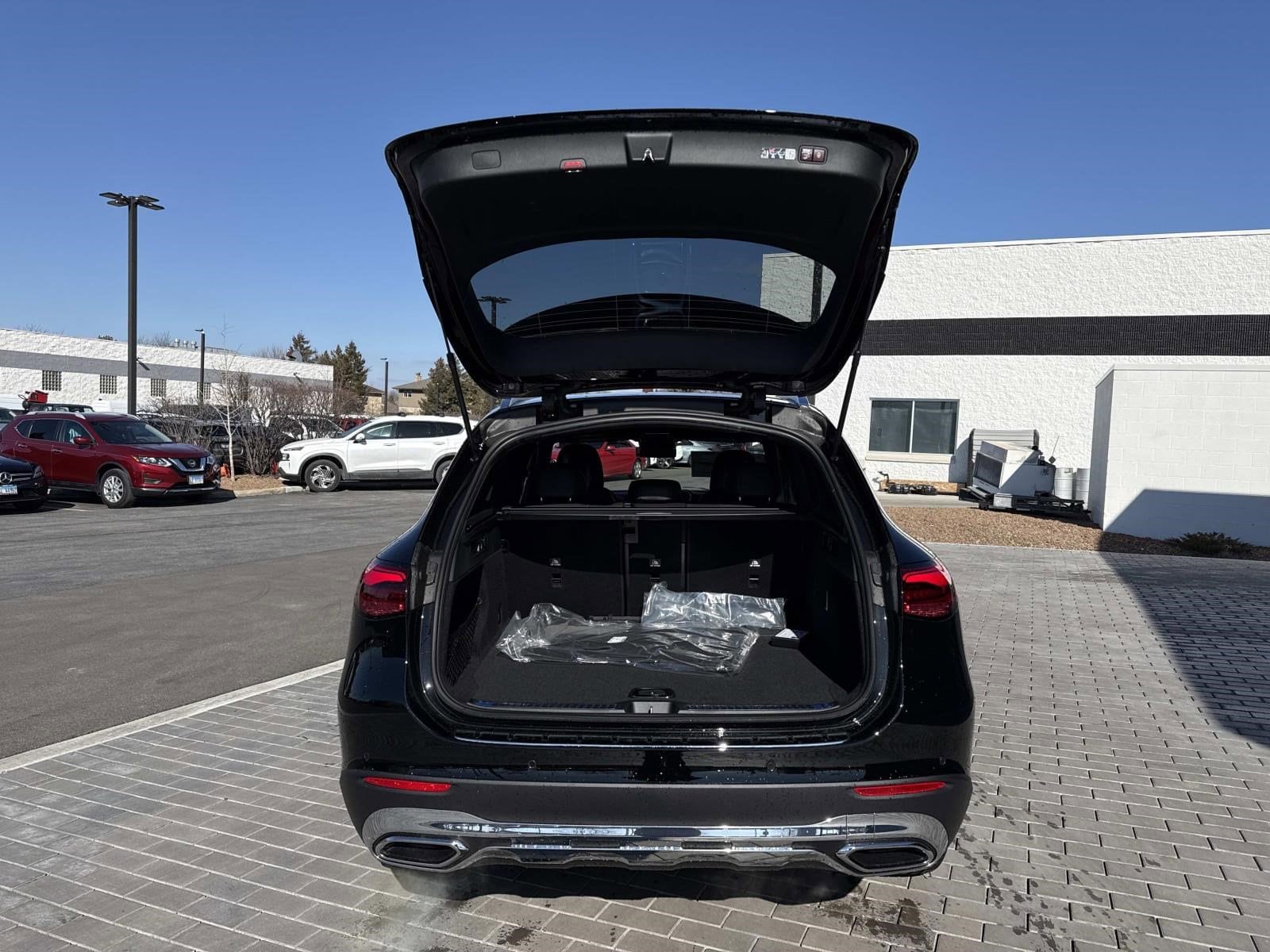 2026 MERCEDES-BENZ GLC-CLASS - Image 9