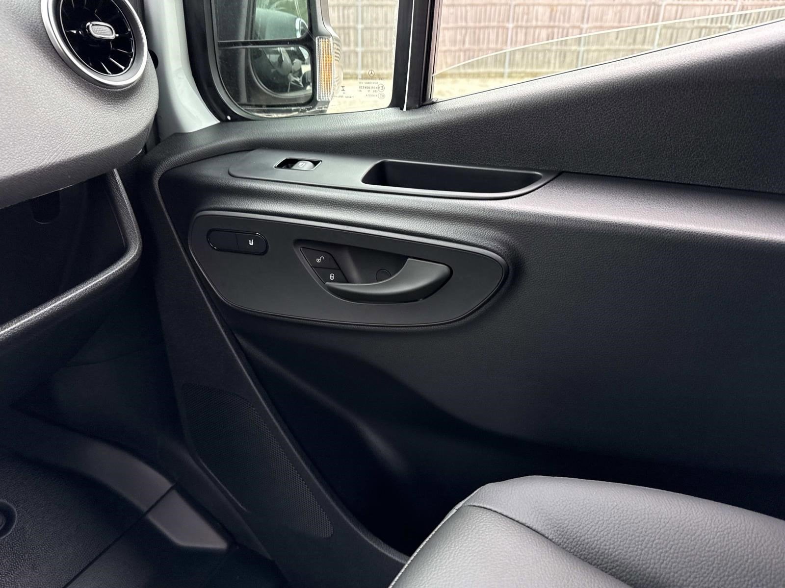 2026 MERCEDES-BENZ SPRINTER - Image 24