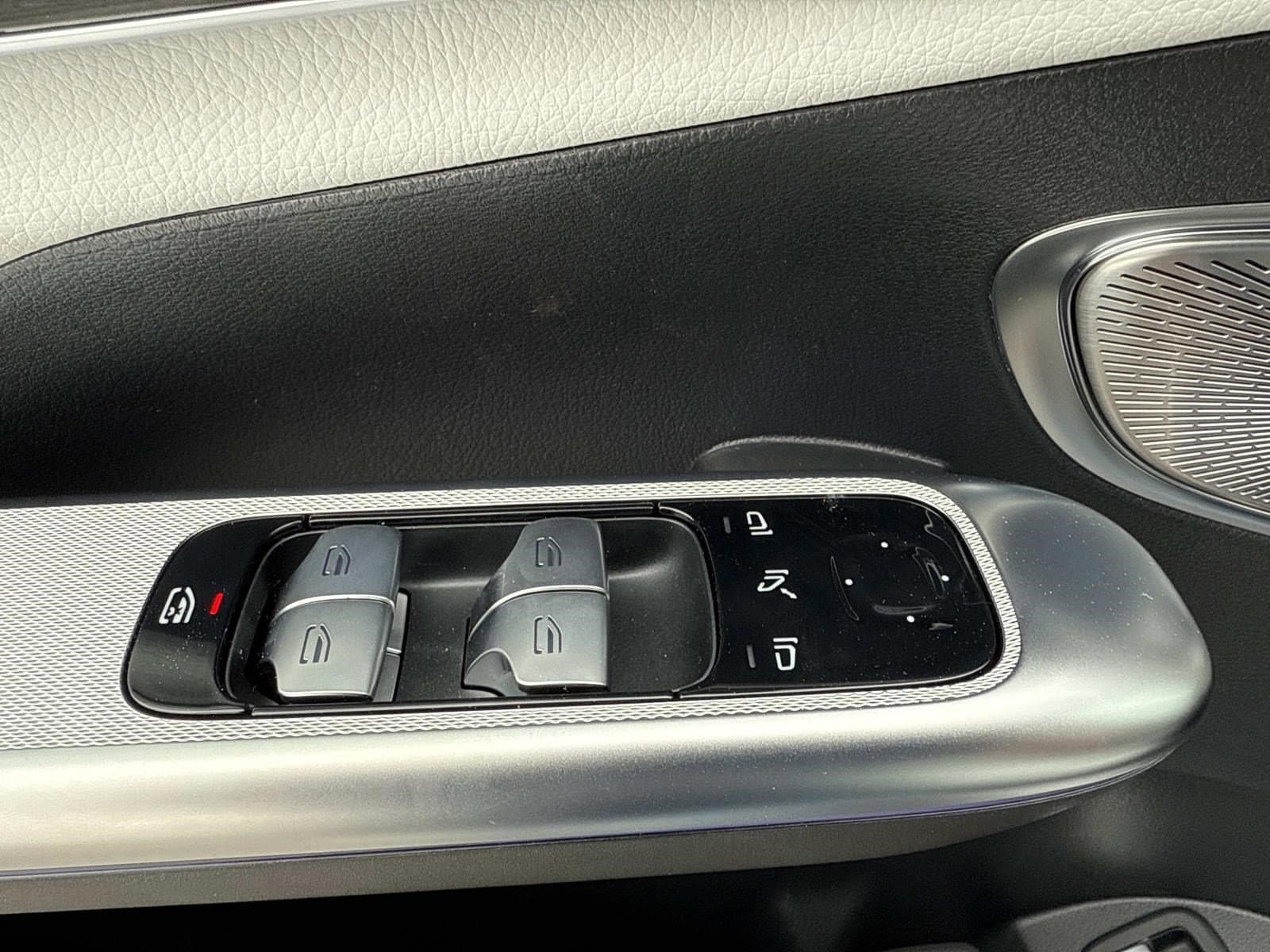 2026 MERCEDES-BENZ GLC-CLASS - Image 27