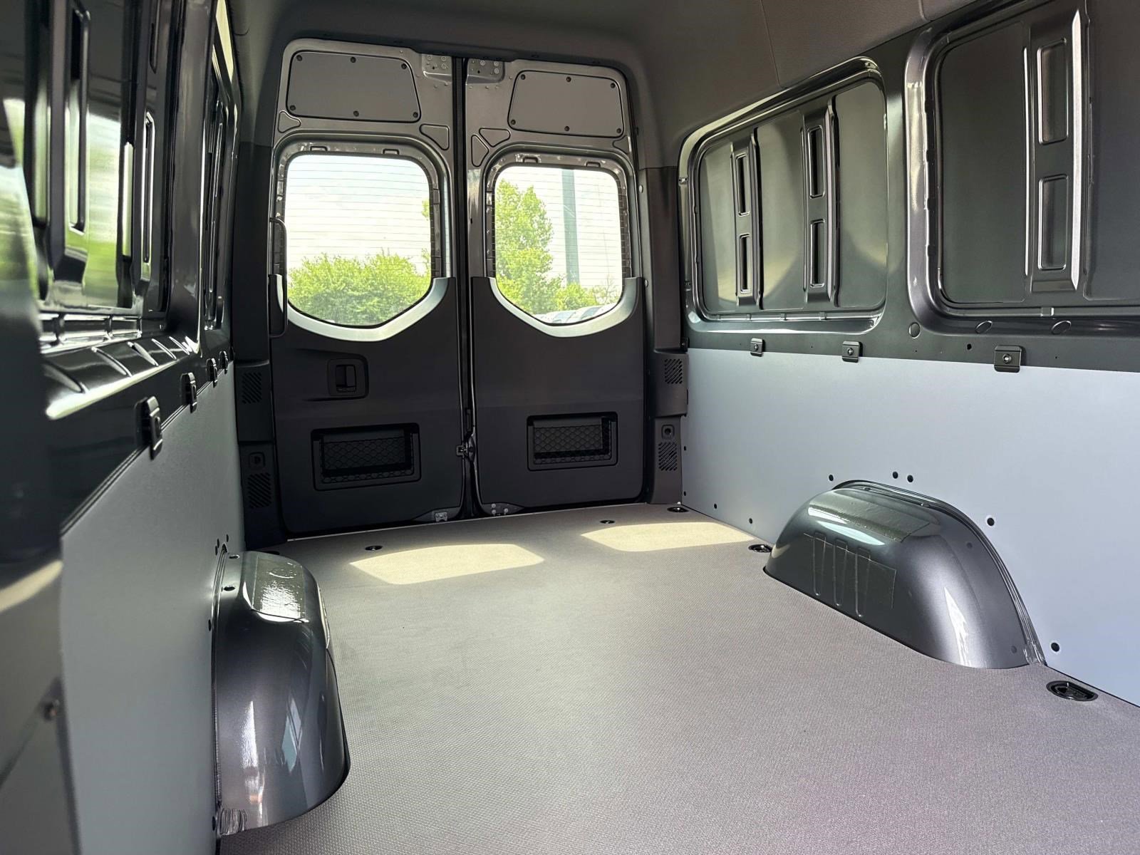 2025 MERCEDES-BENZ SPRINTER - Image 7