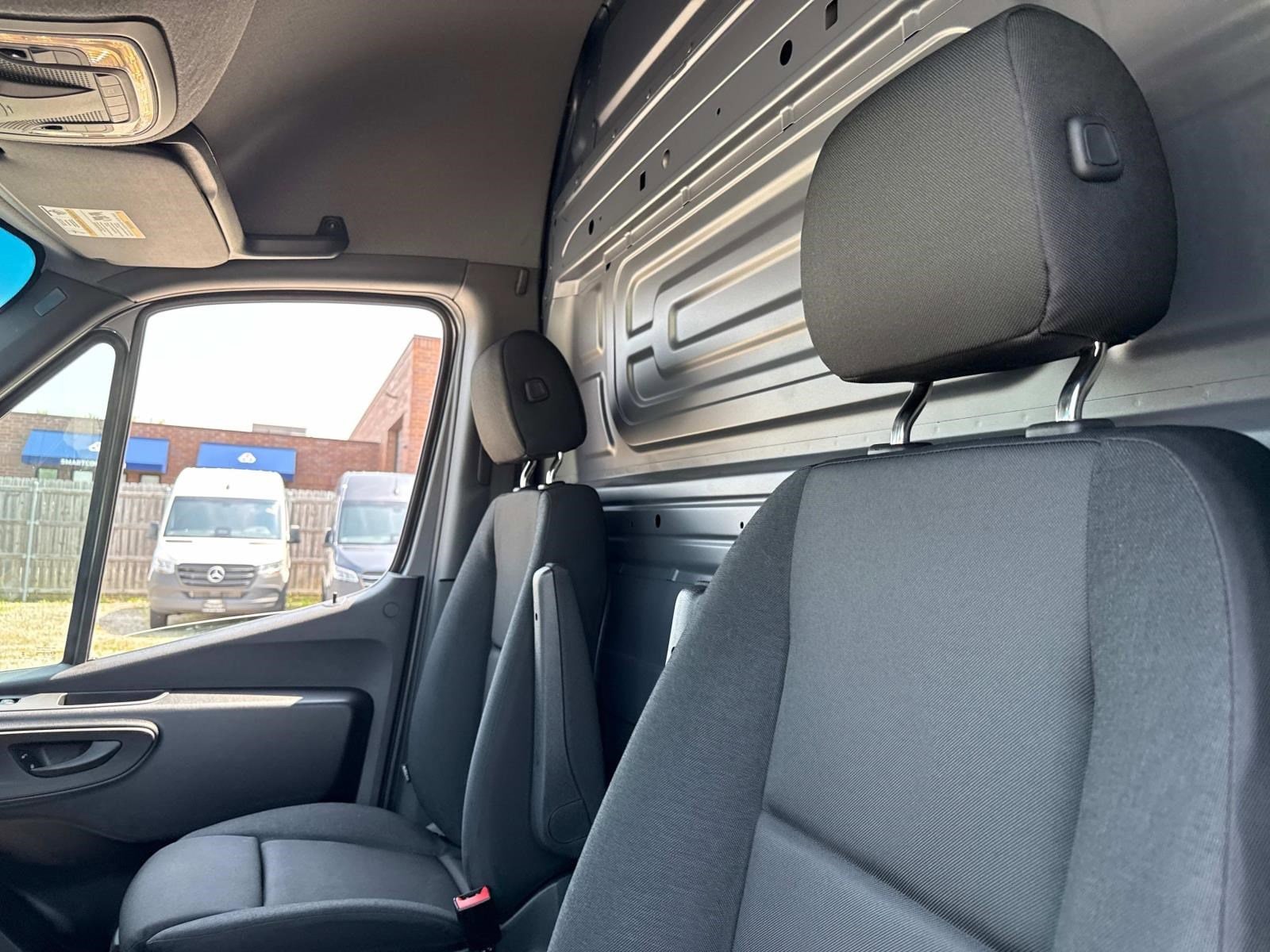 2025 MERCEDES-BENZ SPRINTER - Image 19