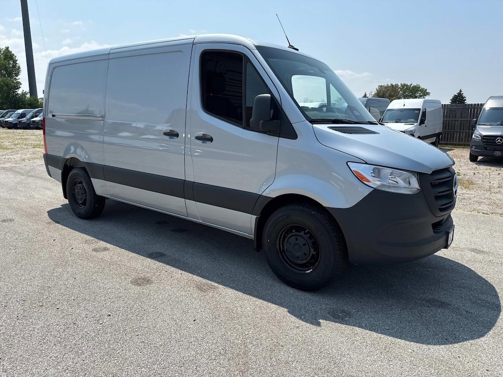 New 2025 Mercedes-Benz Sprinter 2500 Standard Roof 4-Cyl Diesel Van Cargo Van