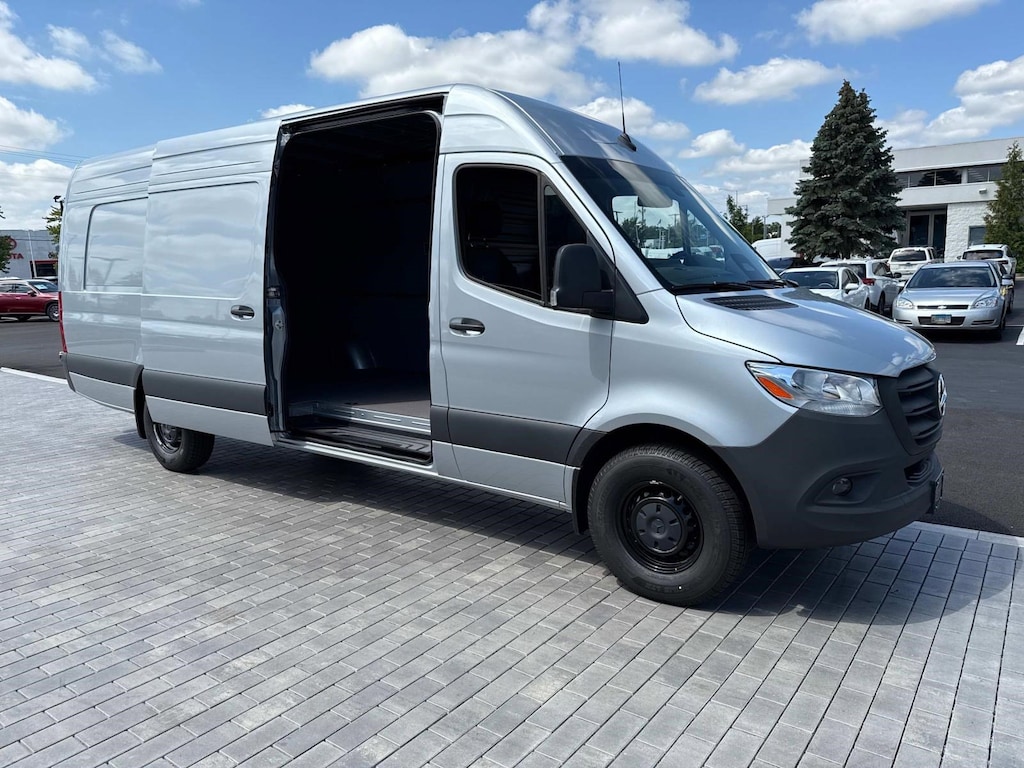 New 2025 Mercedes-Benz Sprinter 2500 High Roof 4-Cyl Diesel Van Extended Cargo Van