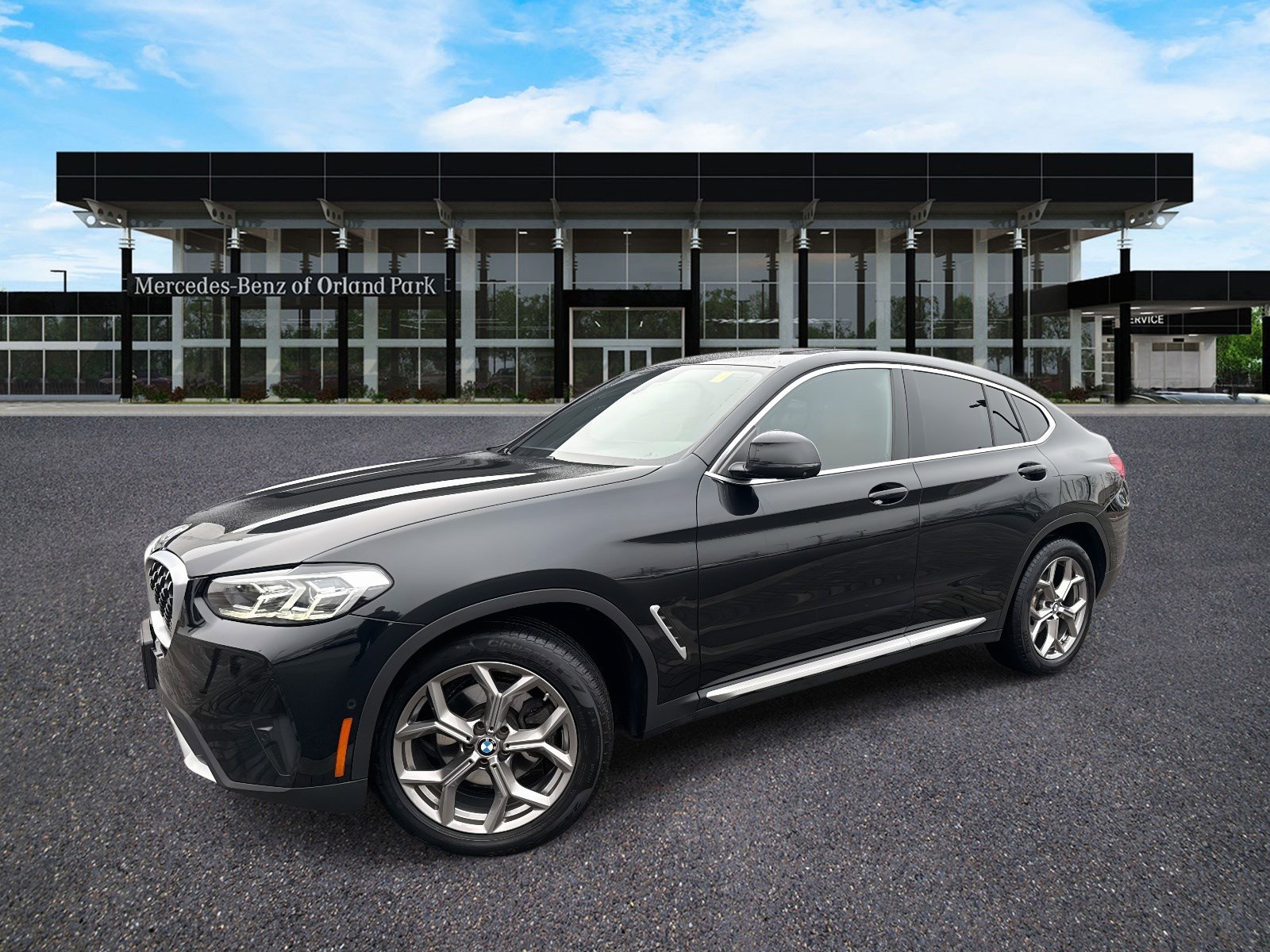 2022 BMW X4 30i's photo