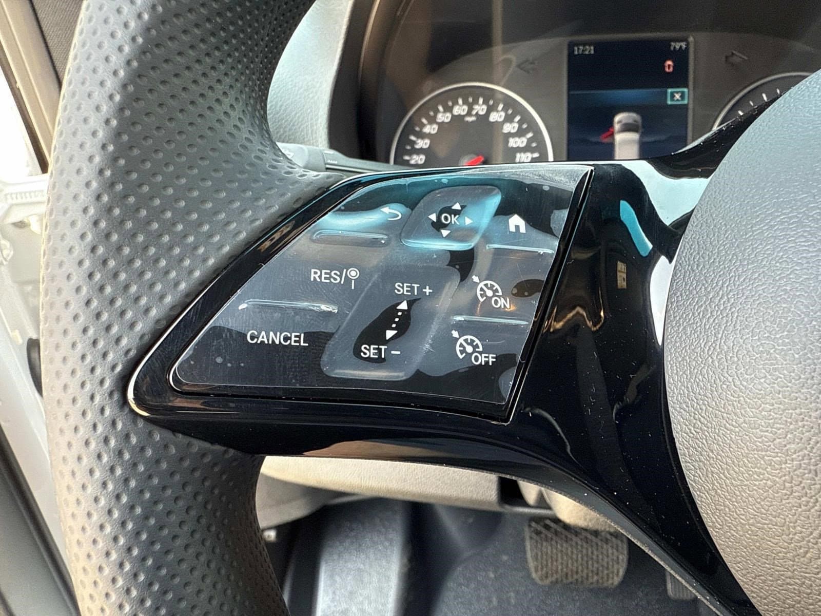 2025 MERCEDES-BENZ SPRINTER - Image 32