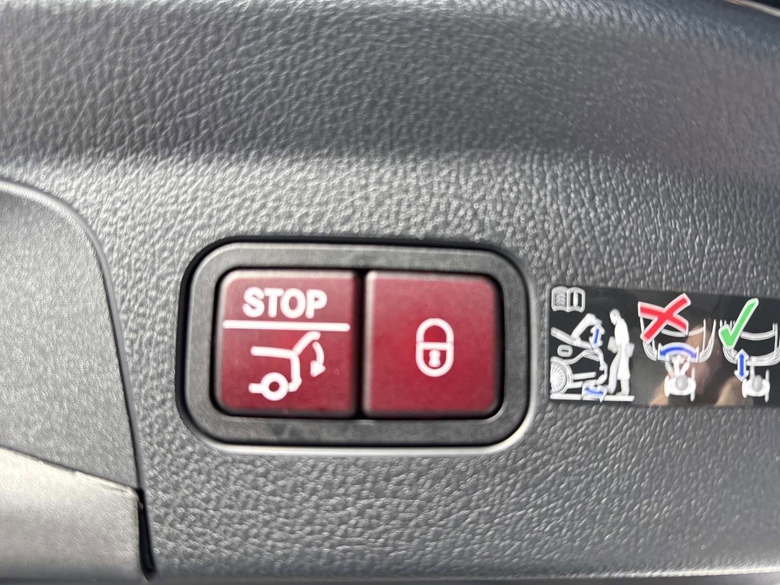 2026 MERCEDES-BENZ GLE-CLASS - Image 10