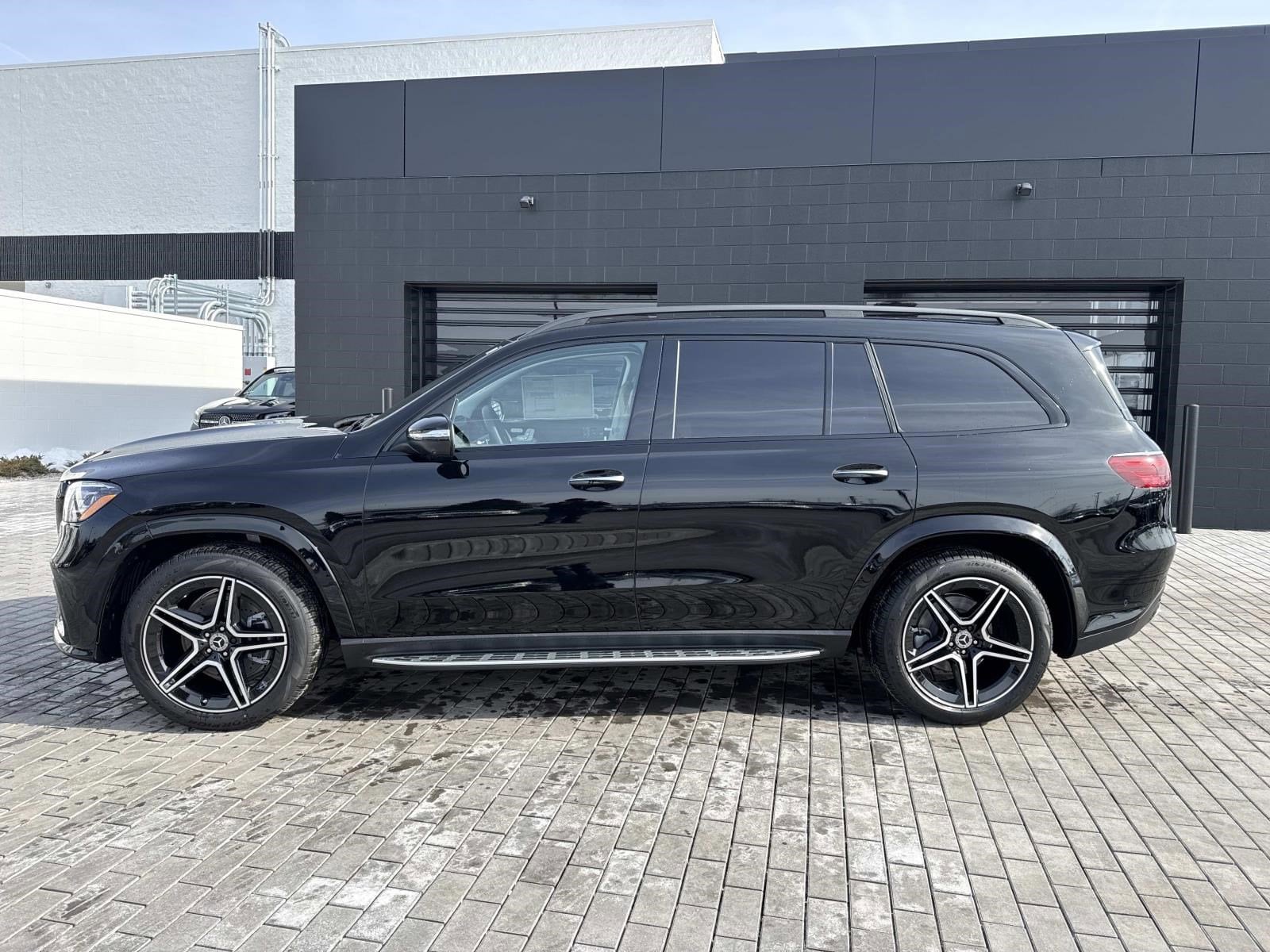 2026 MERCEDES-BENZ GLS-CLASS - Image 2