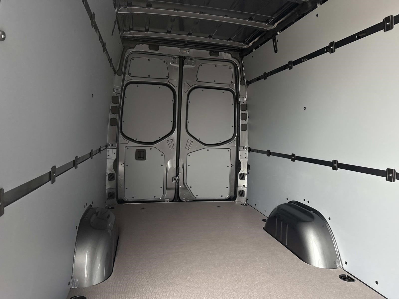2026 MERCEDES-BENZ SPRINTER - Image 5