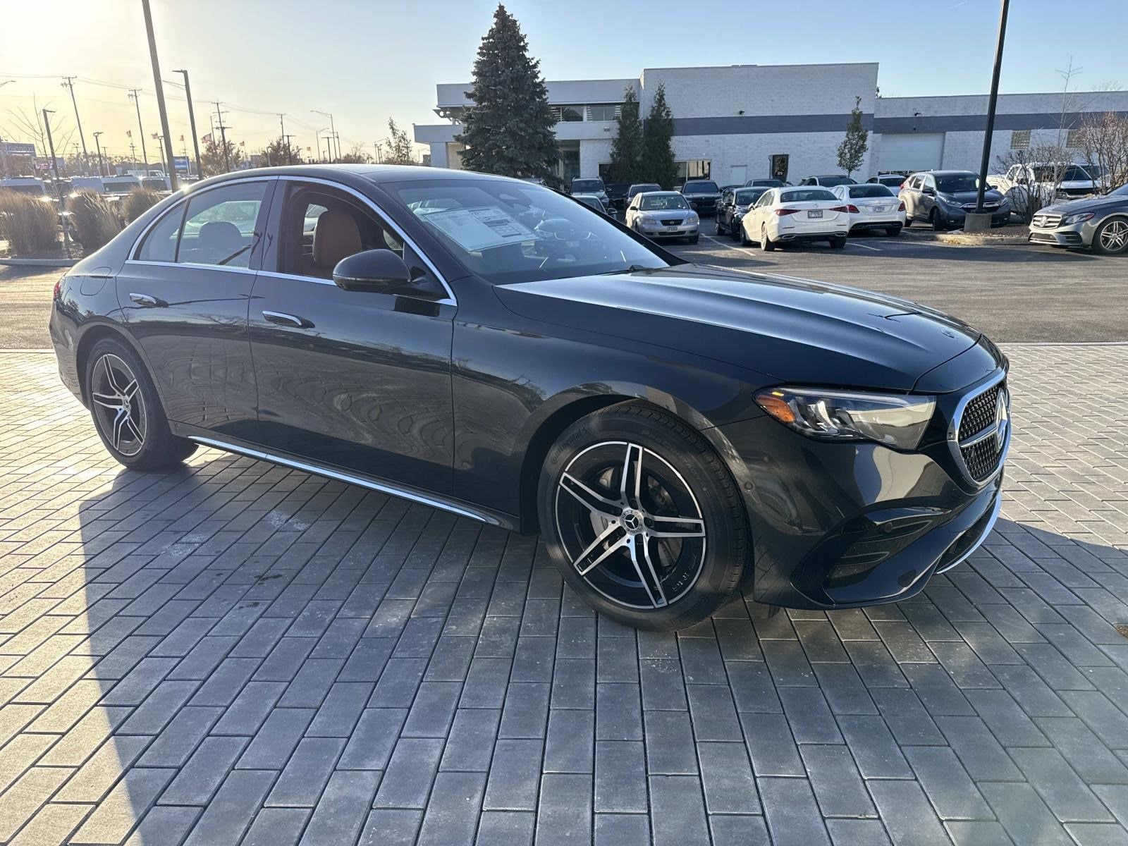 2026 MERCEDES-BENZ E-CLASS - Image 3