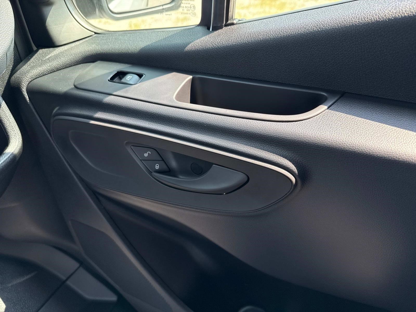 2025 MERCEDES-BENZ SPRINTER - Image 27