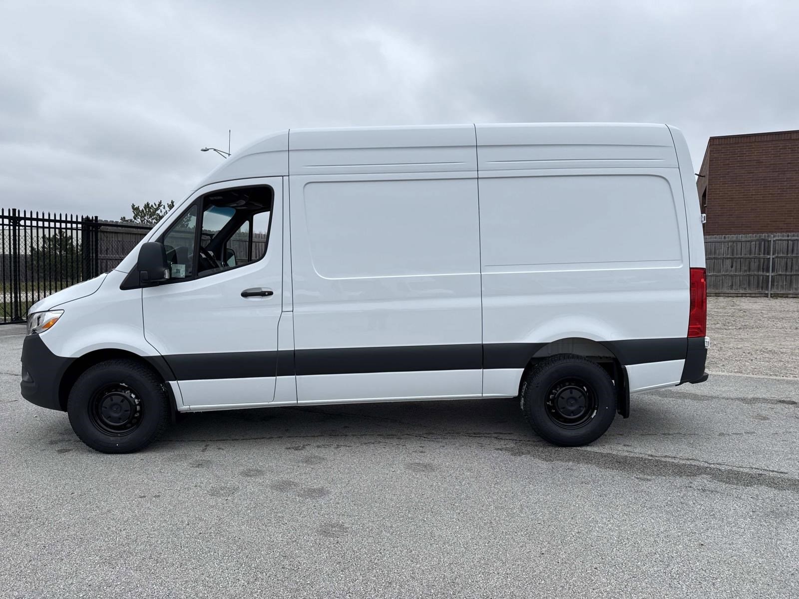 2026 MERCEDES-BENZ SPRINTER - Image 13