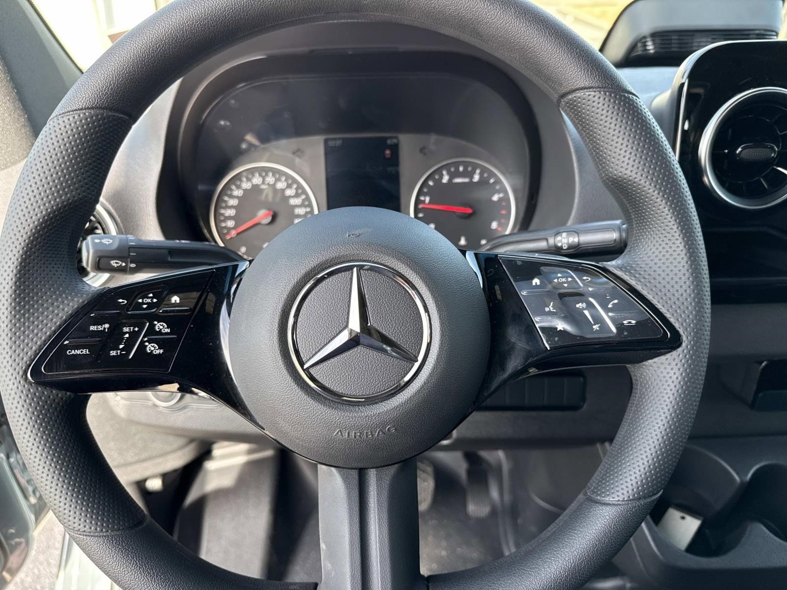 2026 MERCEDES-BENZ SPRINTER - Image 28