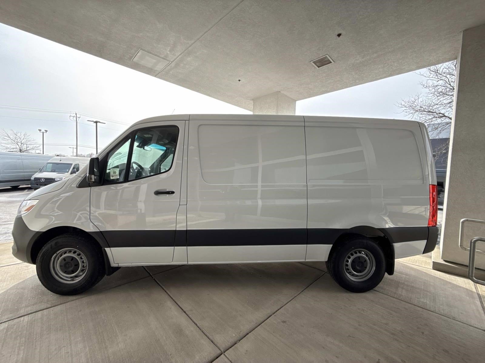2026 MERCEDES-BENZ SPRINTER - Image 2