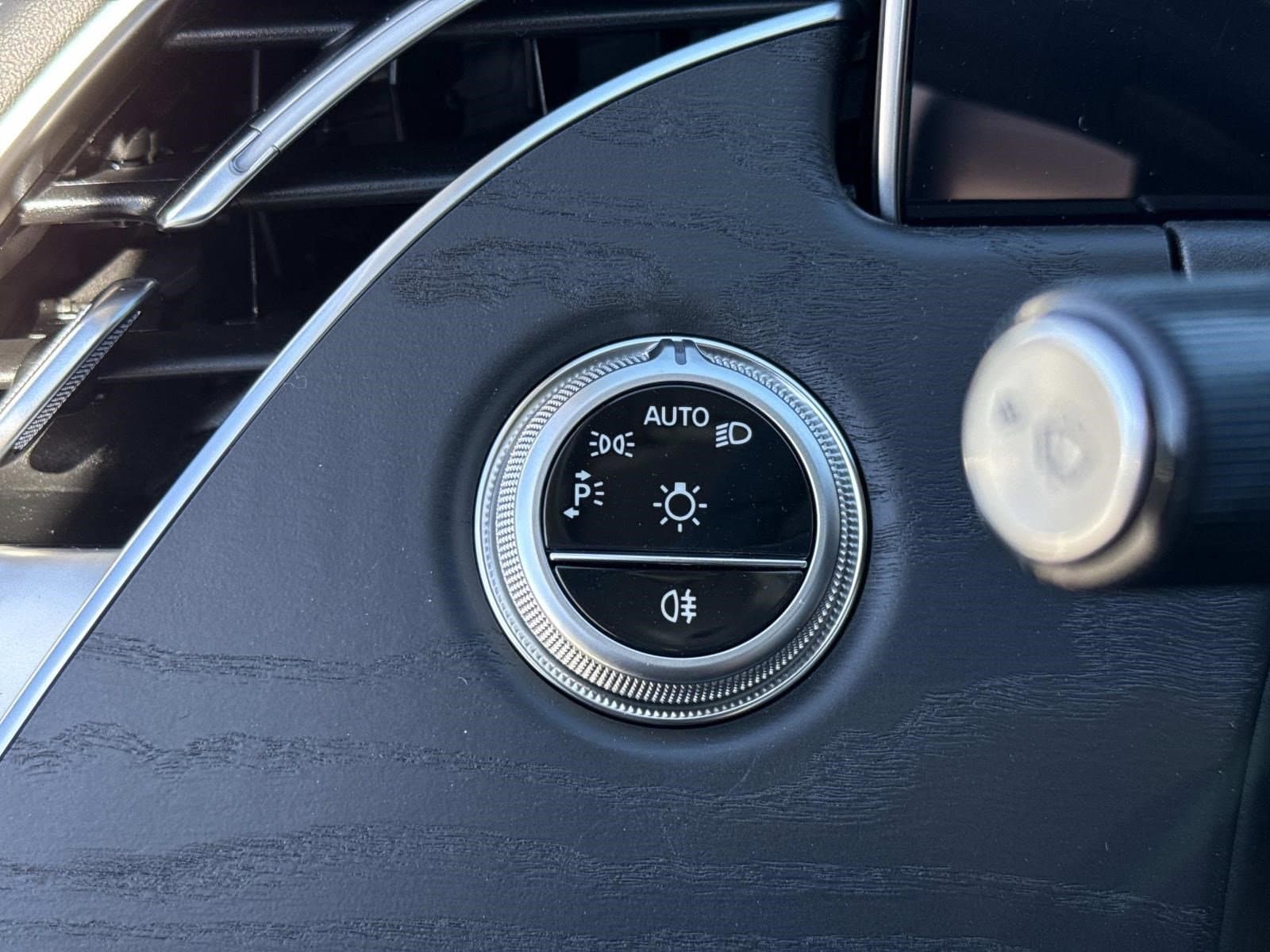 2026 MERCEDES-BENZ E-CLASS - Image 32