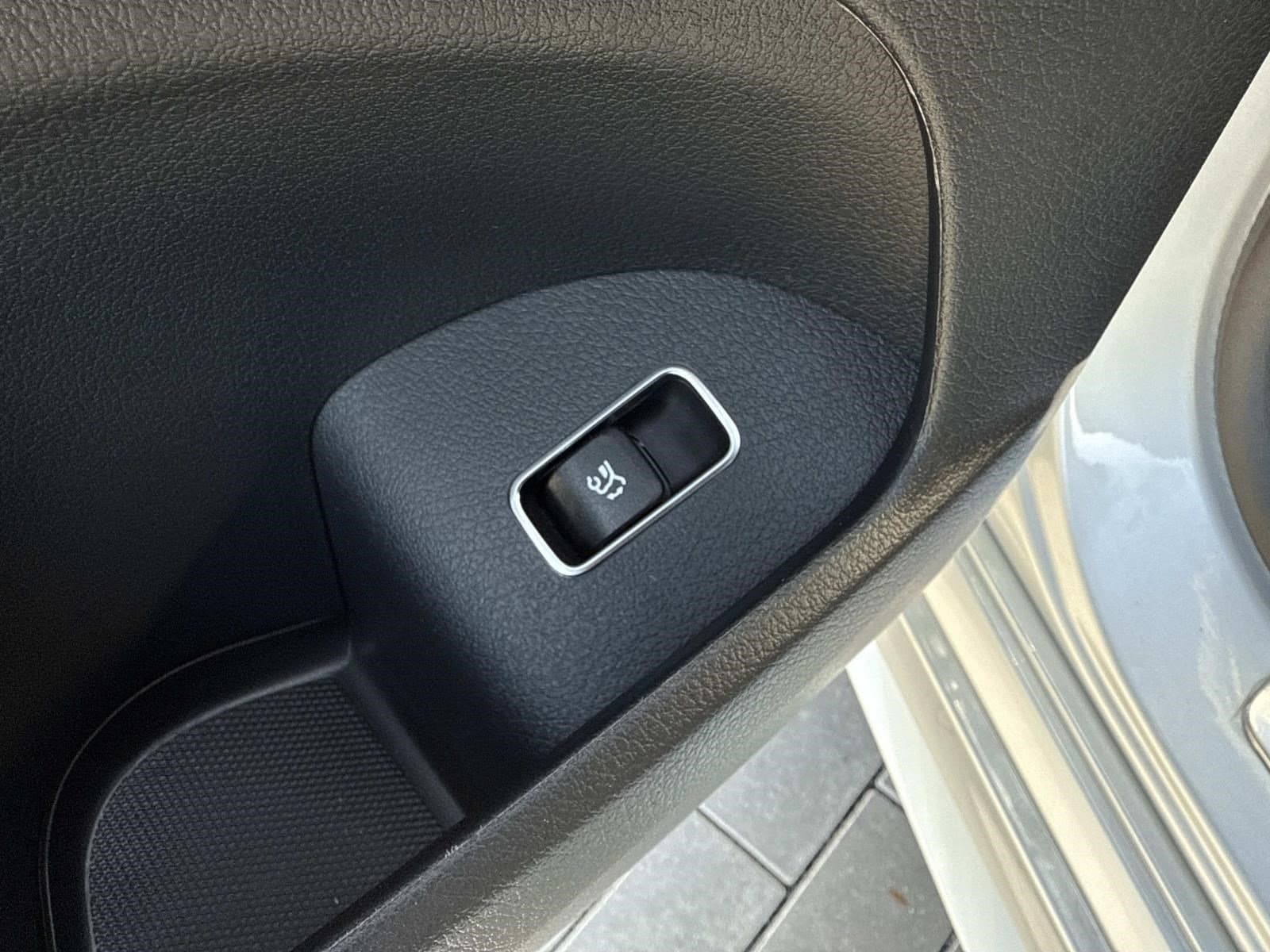 2026 MERCEDES-BENZ GLE-CLASS - Image 28