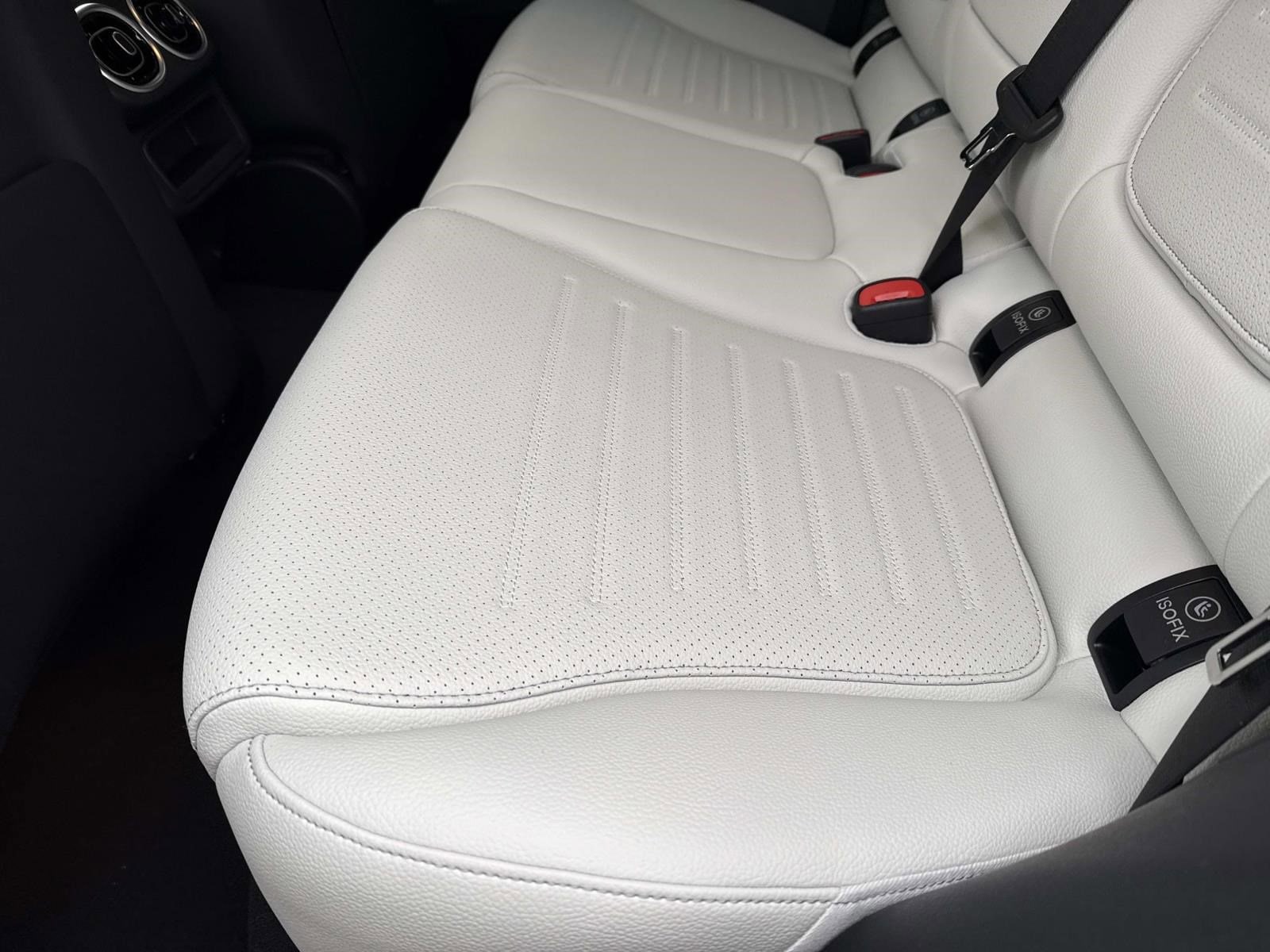 2026 MERCEDES-BENZ GLC-CLASS - Image 17