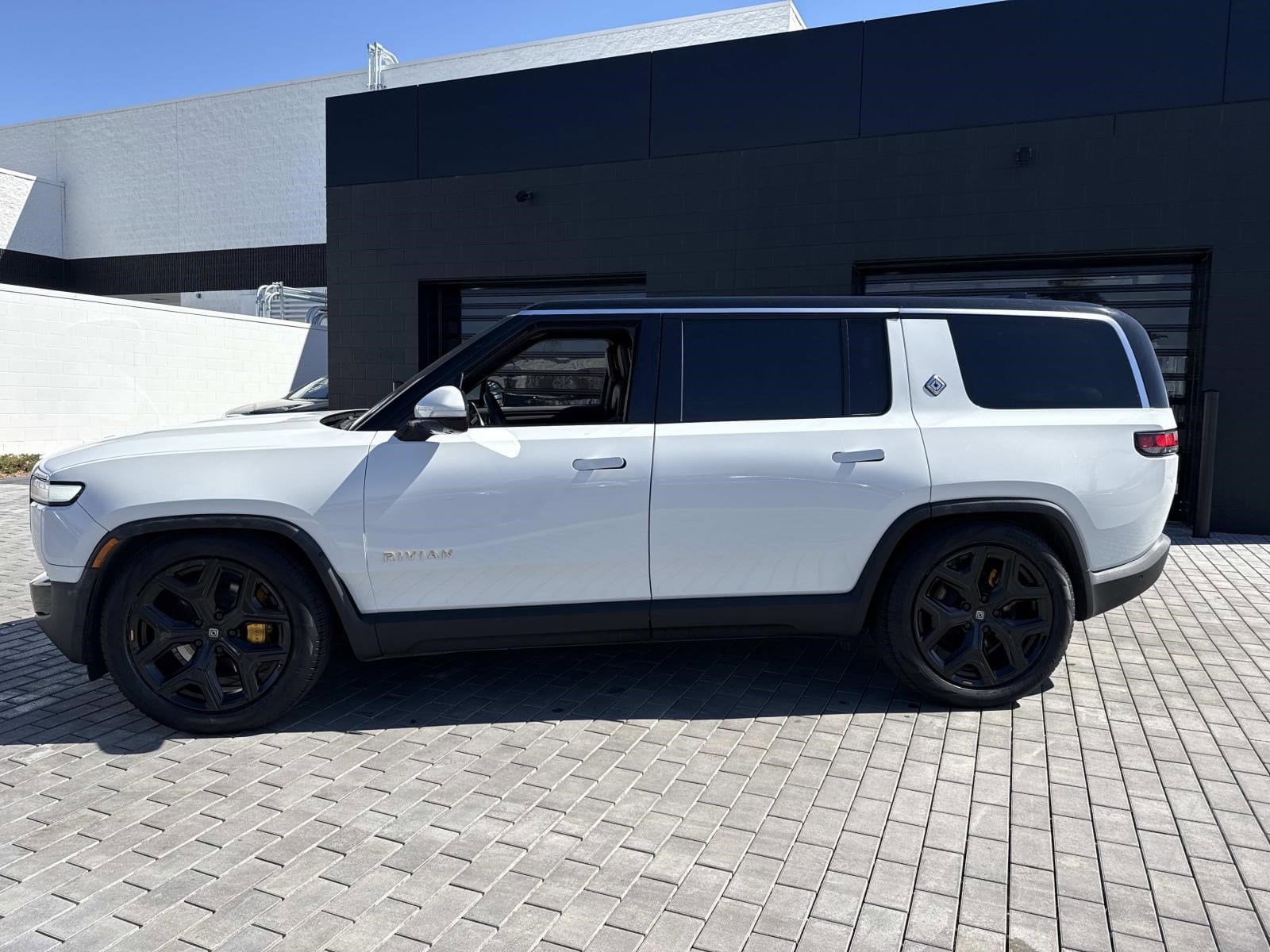 Used 2023 Rivian R1S Adventure with VIN 7PDSGABAXPN021864 for sale in Orland Park, IL