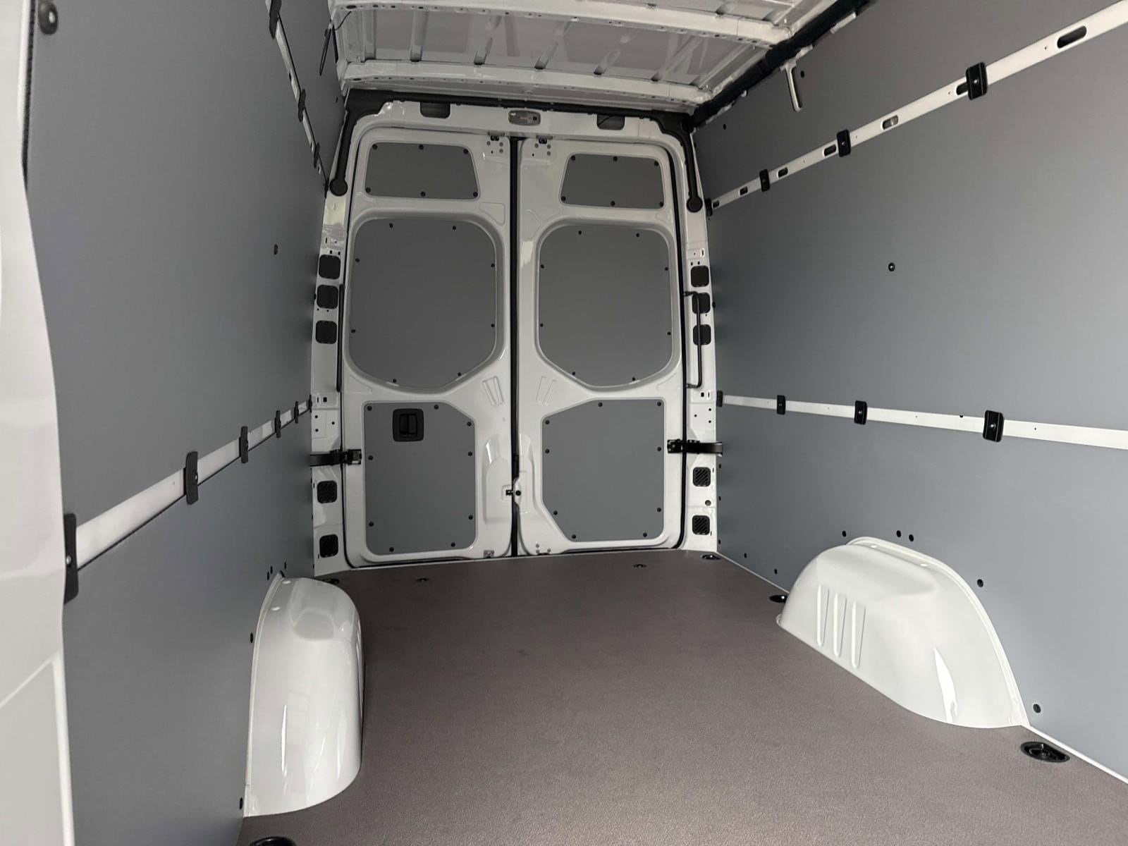 2026 MERCEDES-BENZ SPRINTER - Image 5