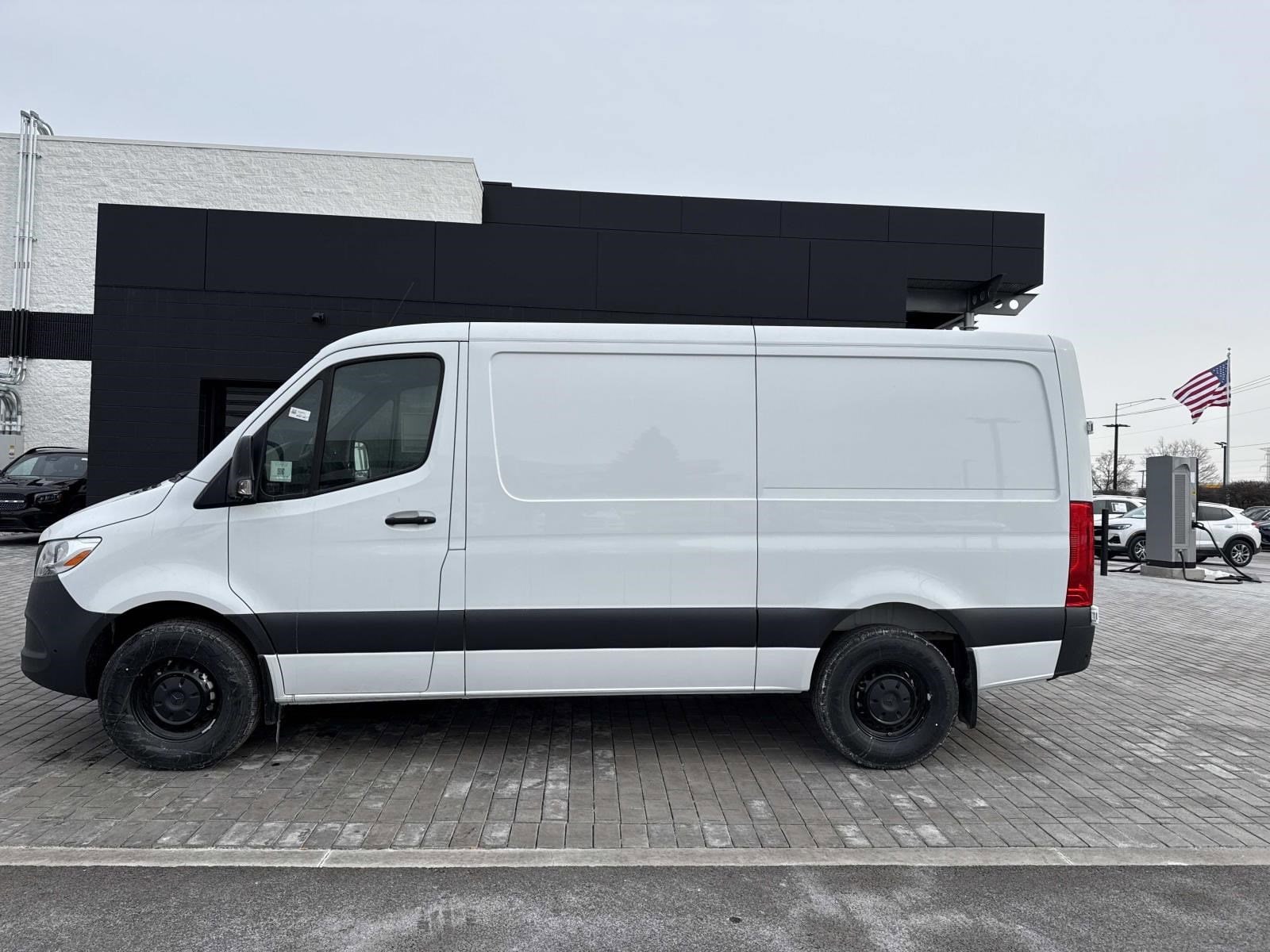2026 MERCEDES-BENZ SPRINTER - Image 2