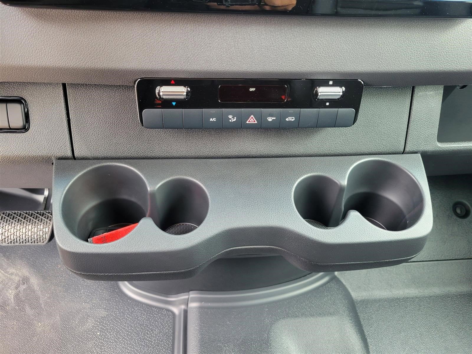 2025 MERCEDES-BENZ SPRINTER - Image 28