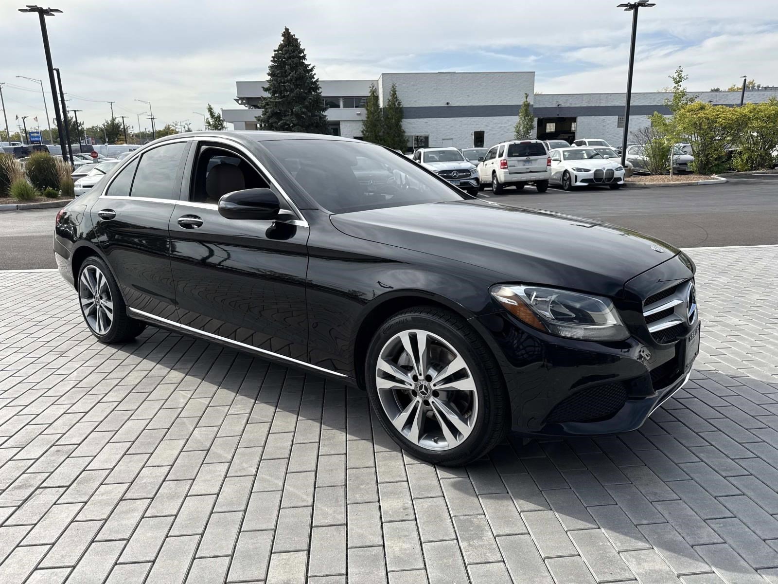 2018 Mercedes Benz C 300 4MATIC photo 3