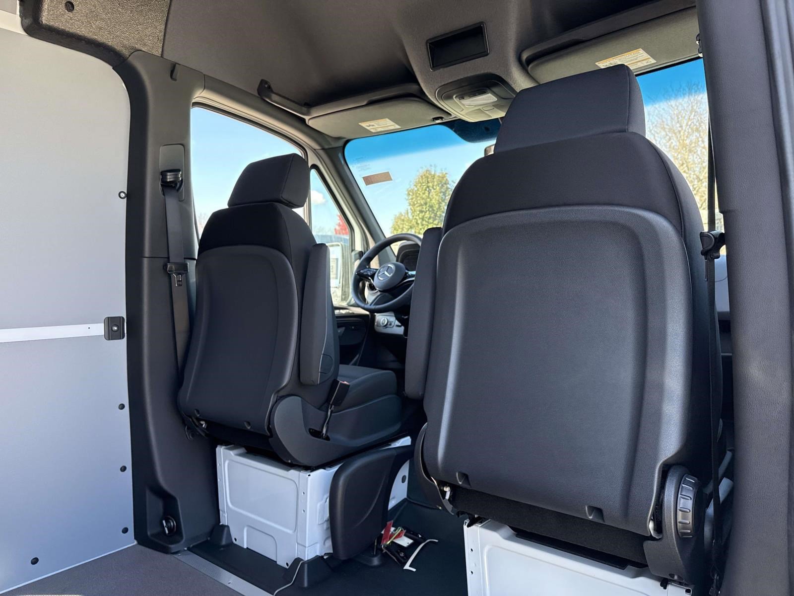 2026 MERCEDES-BENZ SPRINTER - Image 5