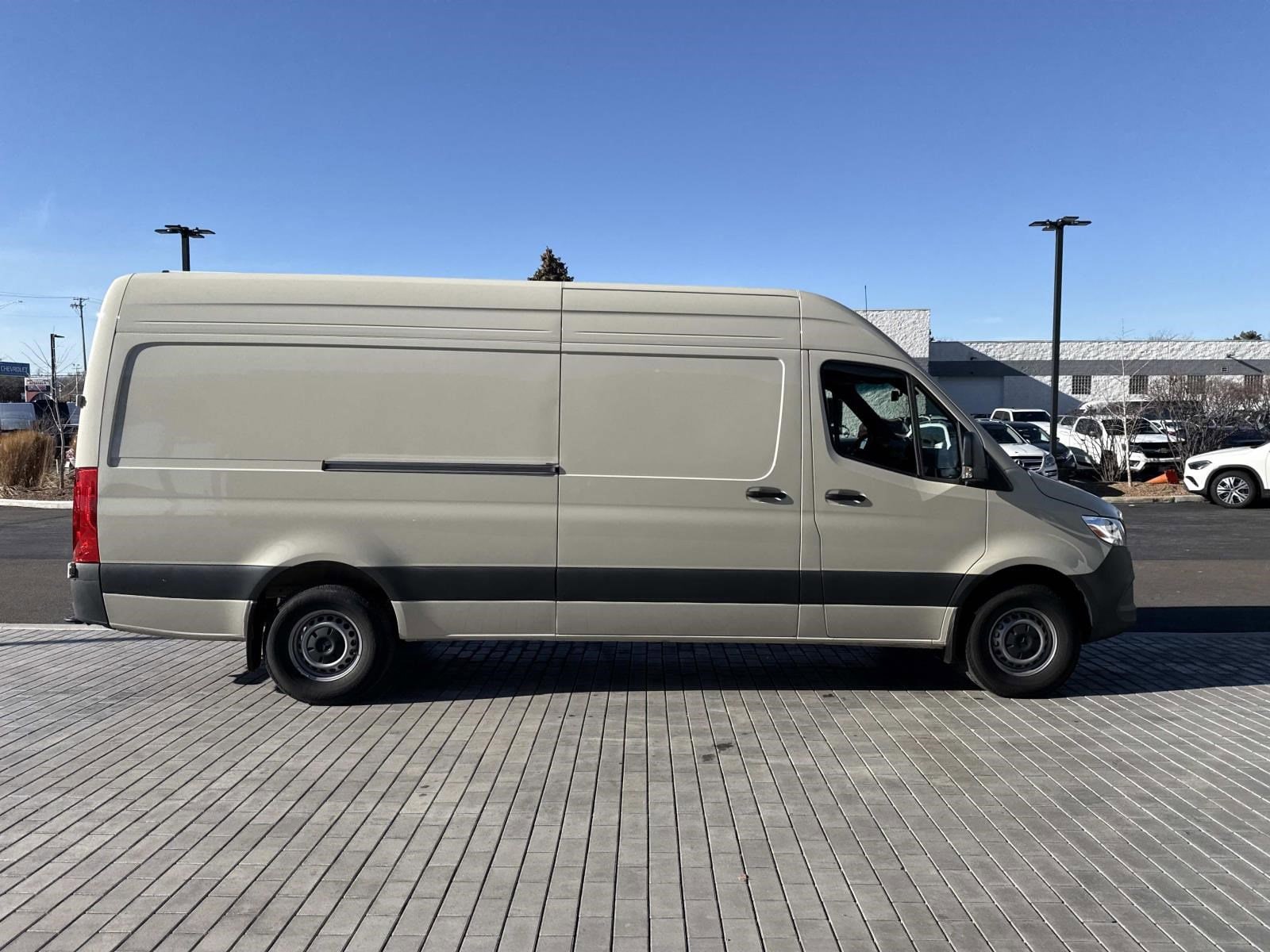 2025 MERCEDES-BENZ SPRINTER - Image 9