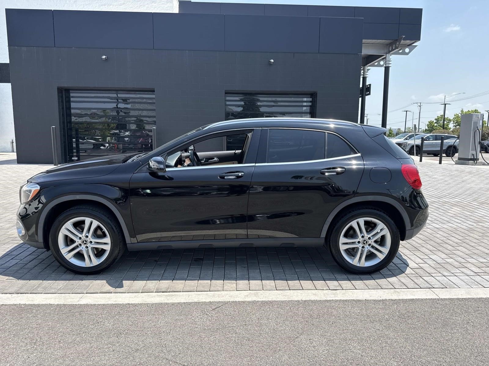 Used 2018 Mercedes-Benz GLA-Class GLA250 with VIN WDCTG4GB5JJ425503 for sale in Orland Park, IL