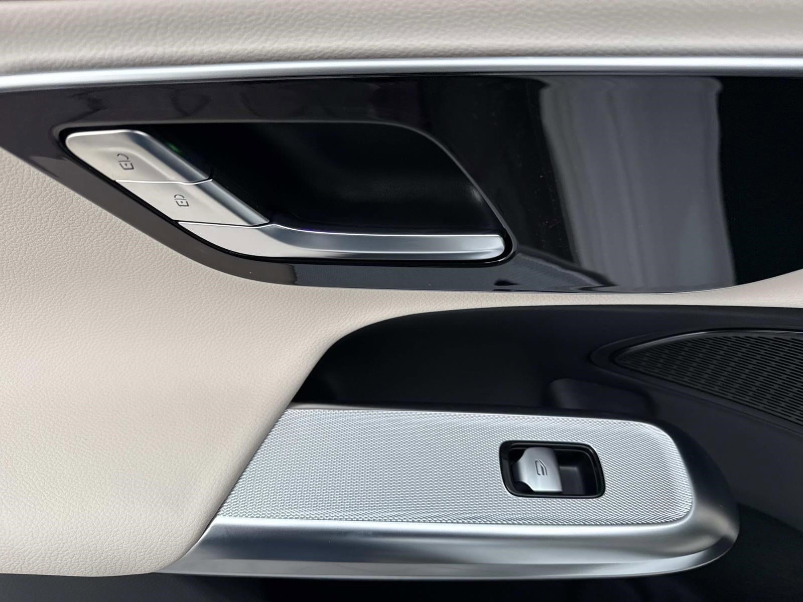 2026 MERCEDES-BENZ E-CLASS - Image 16