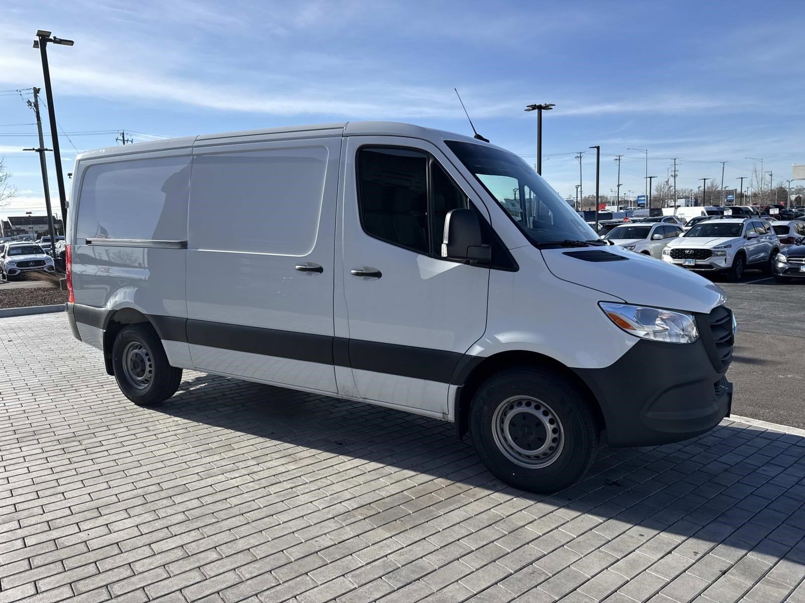 2025 MERCEDES-BENZ SPRINTER - Image 4