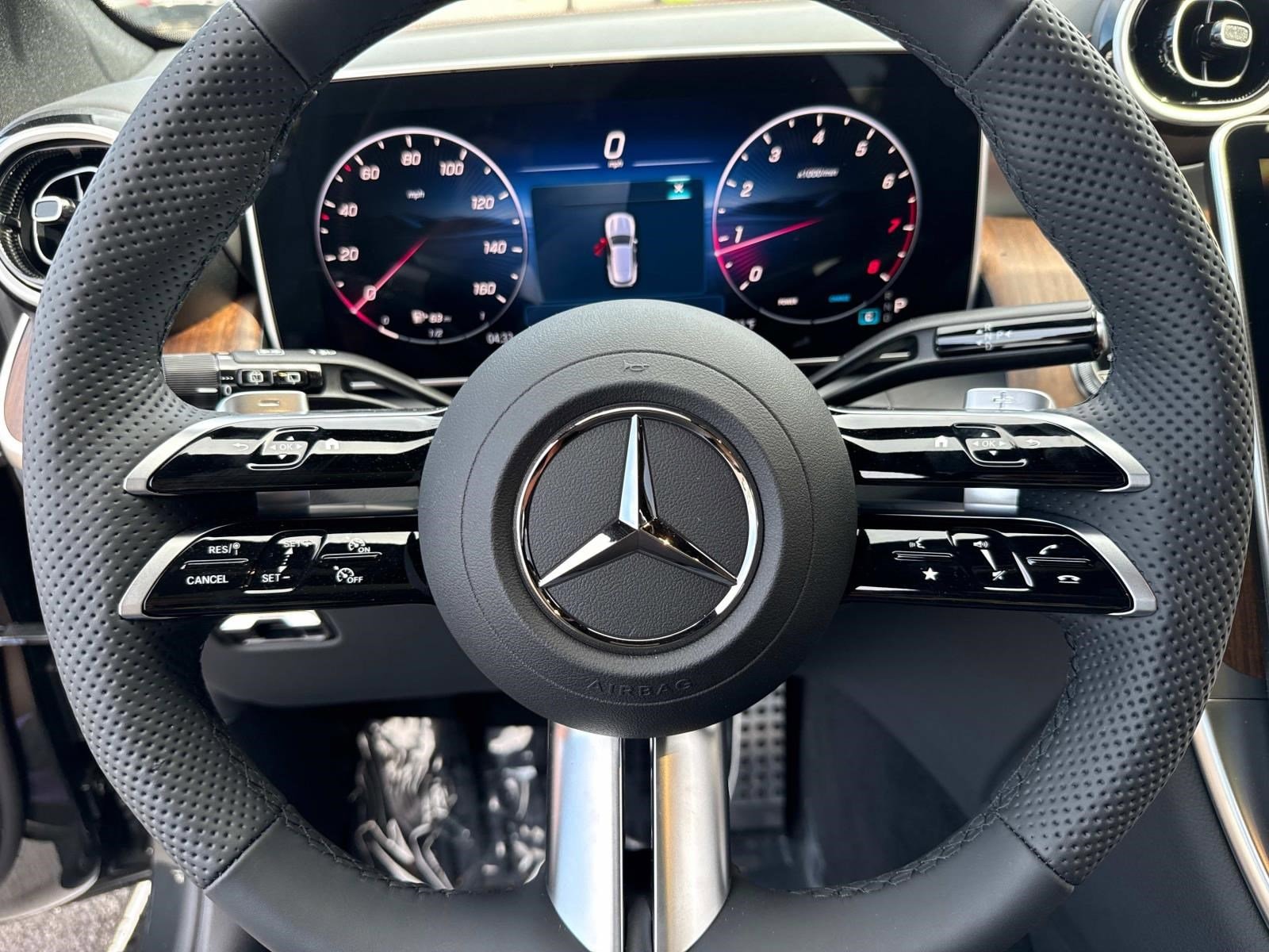 2025 MERCEDES-BENZ GLC-CLASS - Image 38