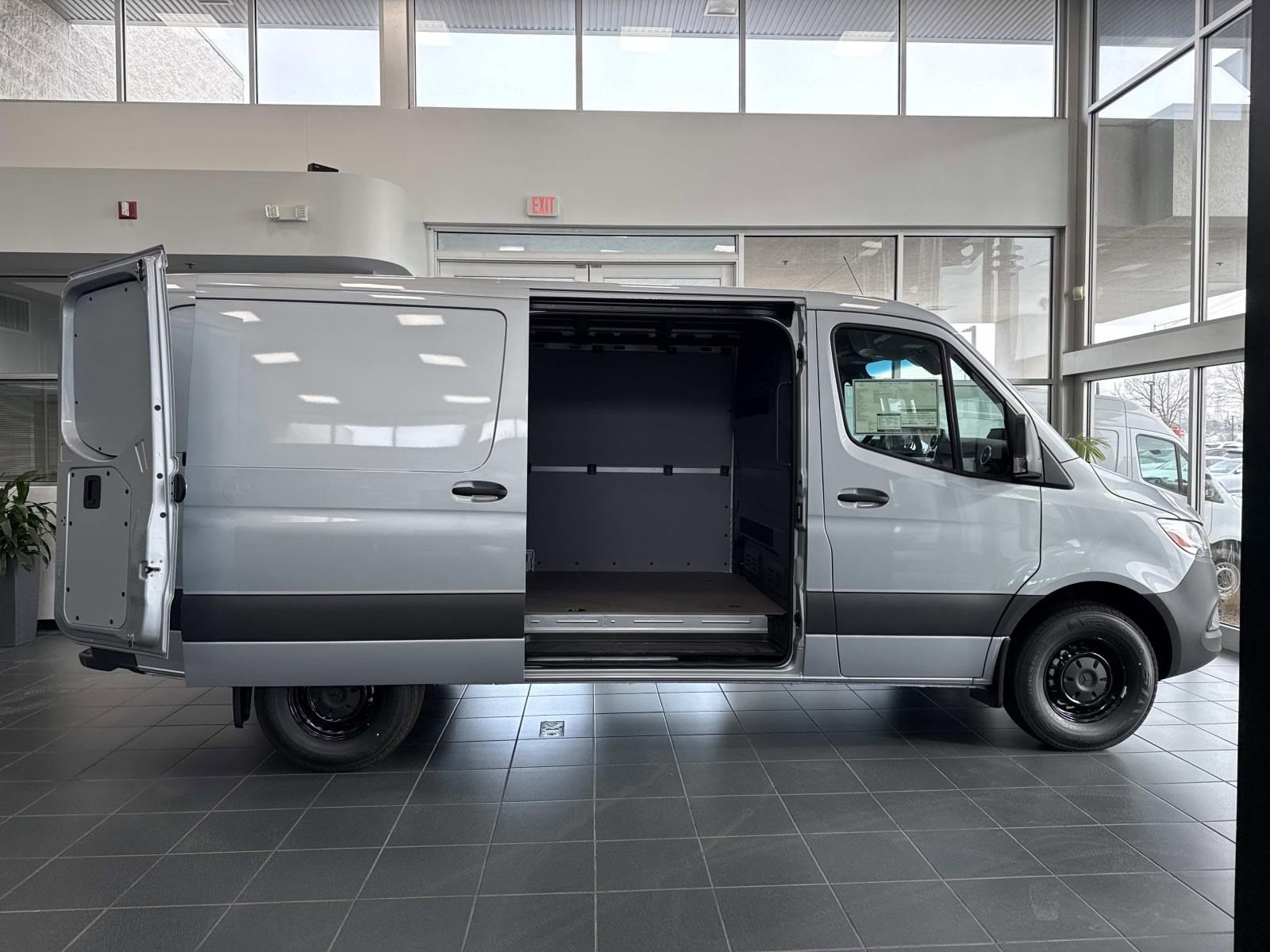 2026 MERCEDES-BENZ SPRINTER - Image 5