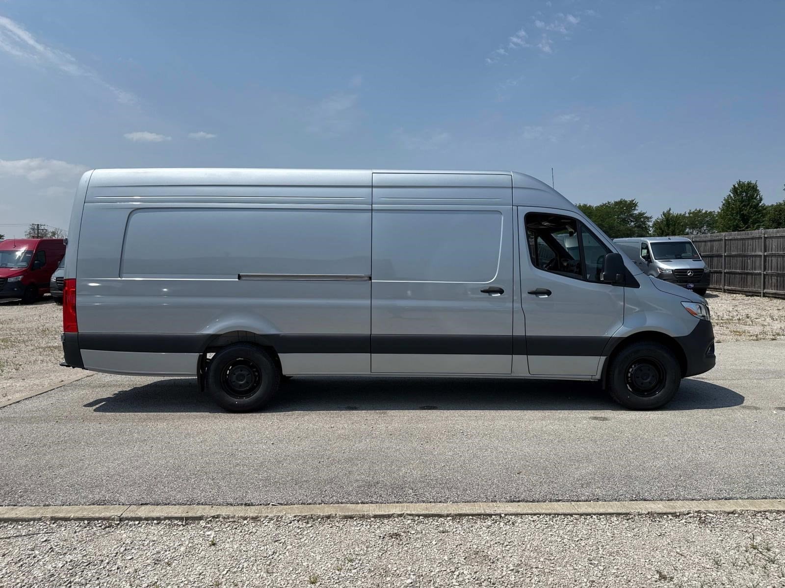 2025 MERCEDES-BENZ SPRINTER - Image 9